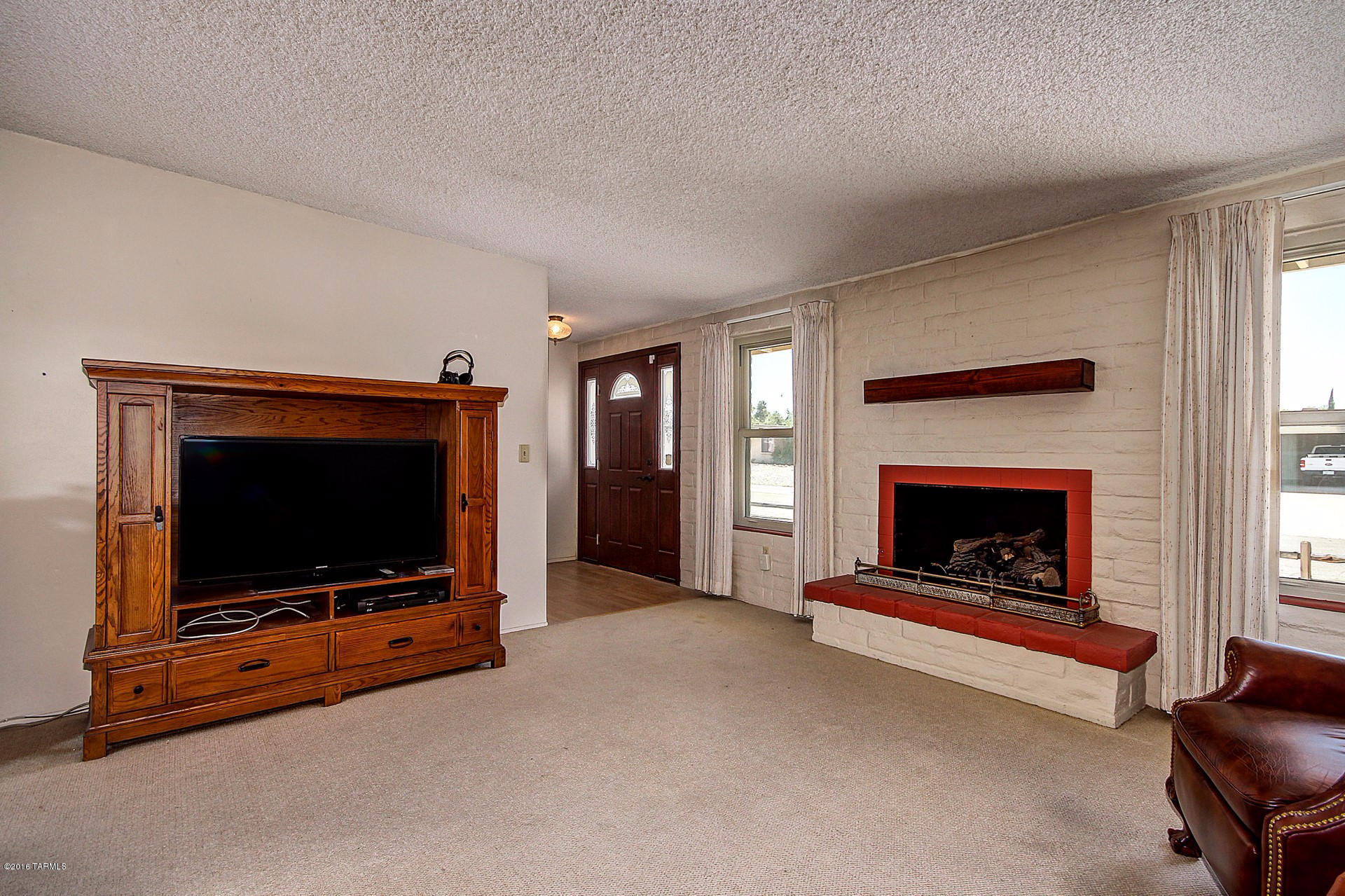 Broadway East (1-112) - Residential