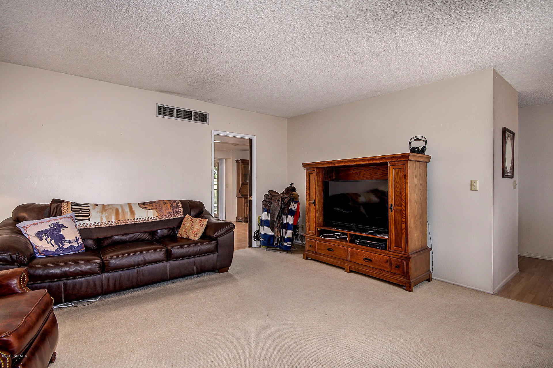 Broadway East (1-112) - Residential