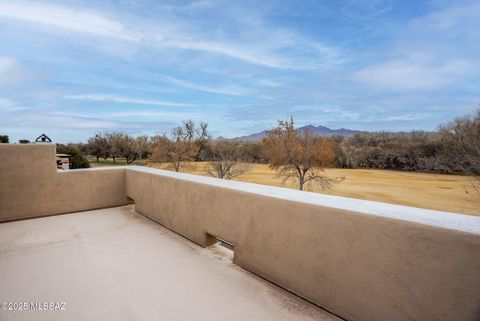 A home in Tubac