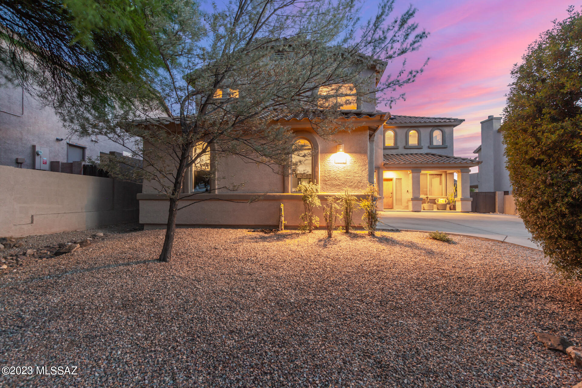 Shadows @ Sabino (1-103) - Residential