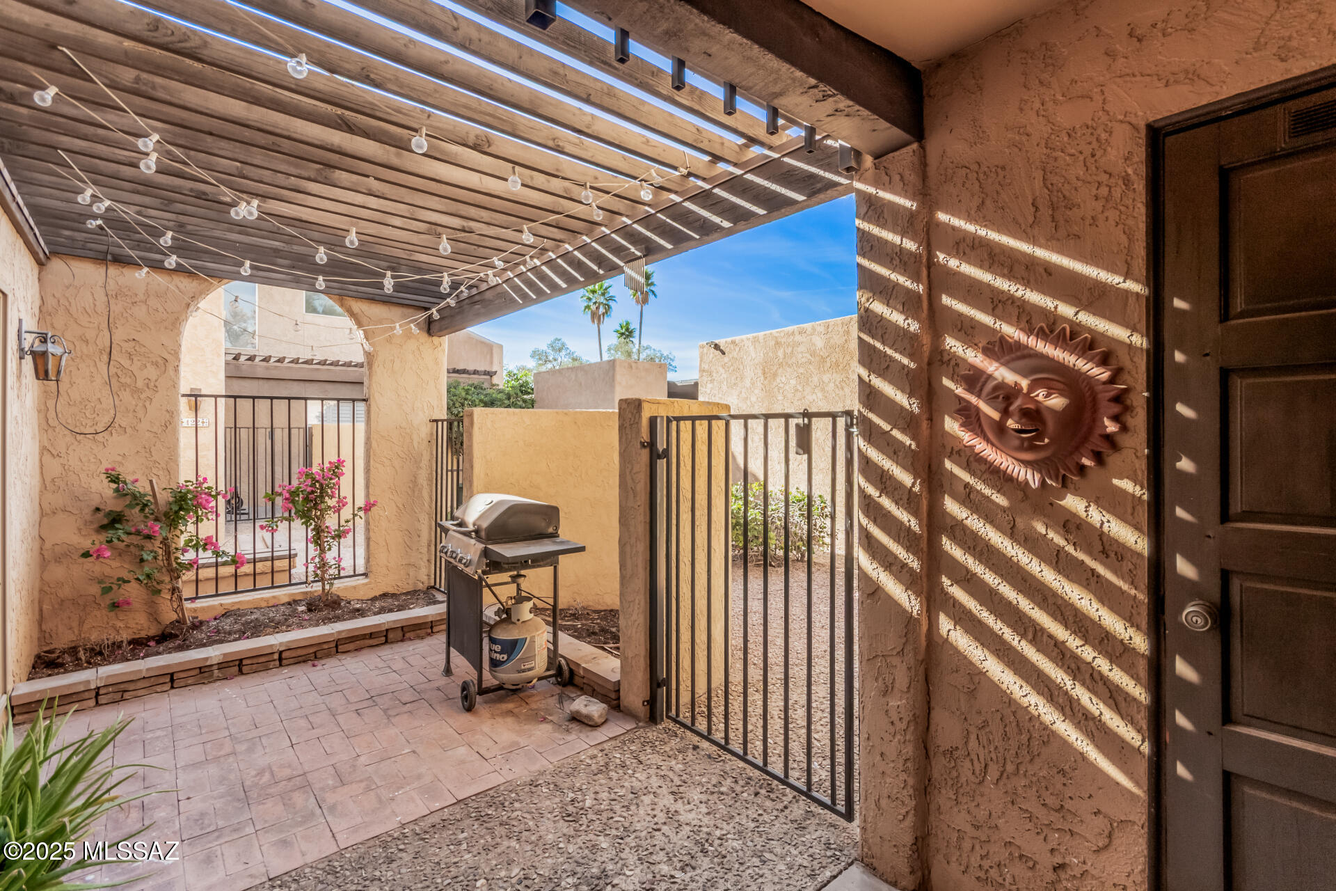 418 N Dodge Boulevard