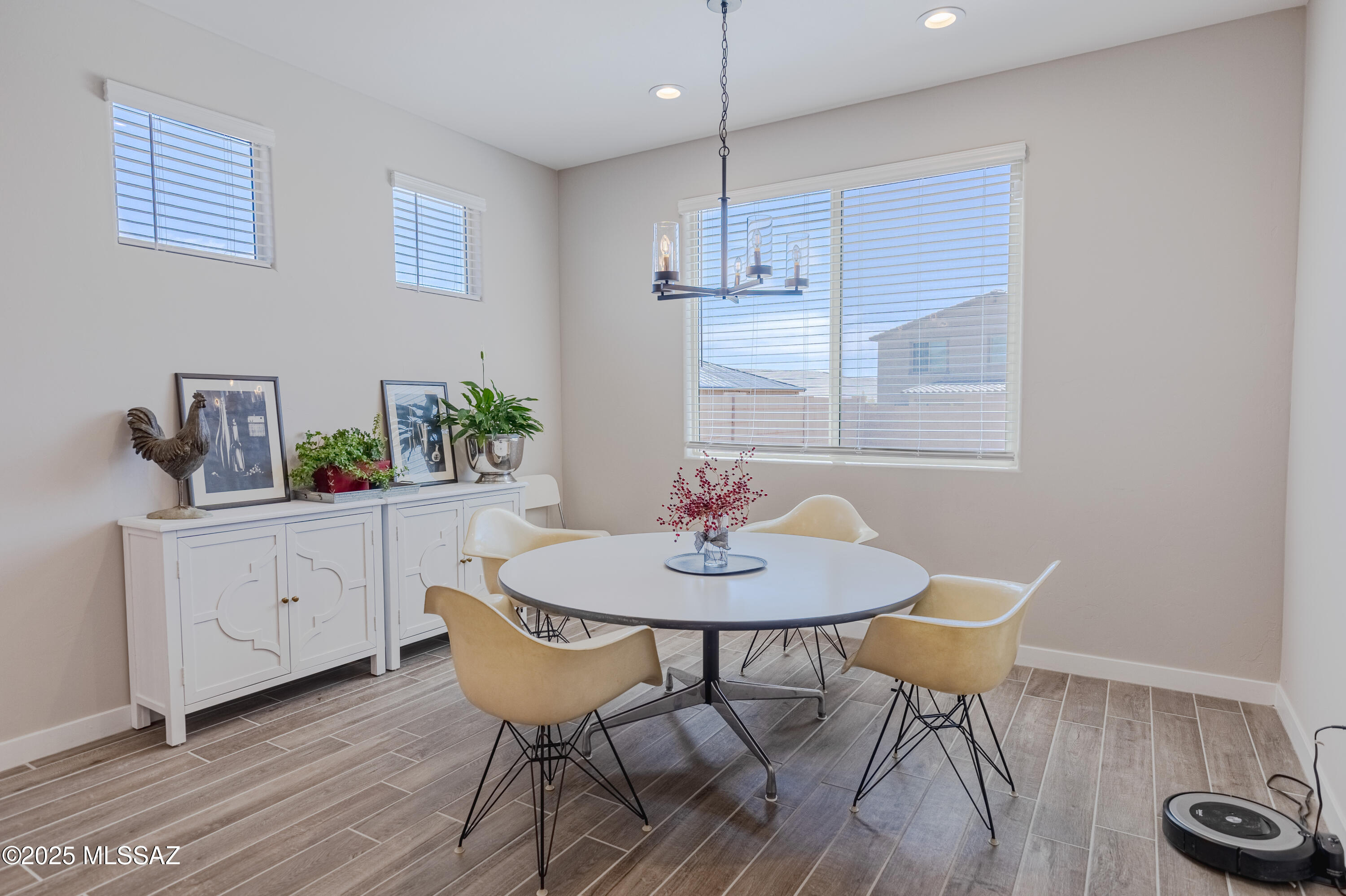 2269 W Azure Creek Loop