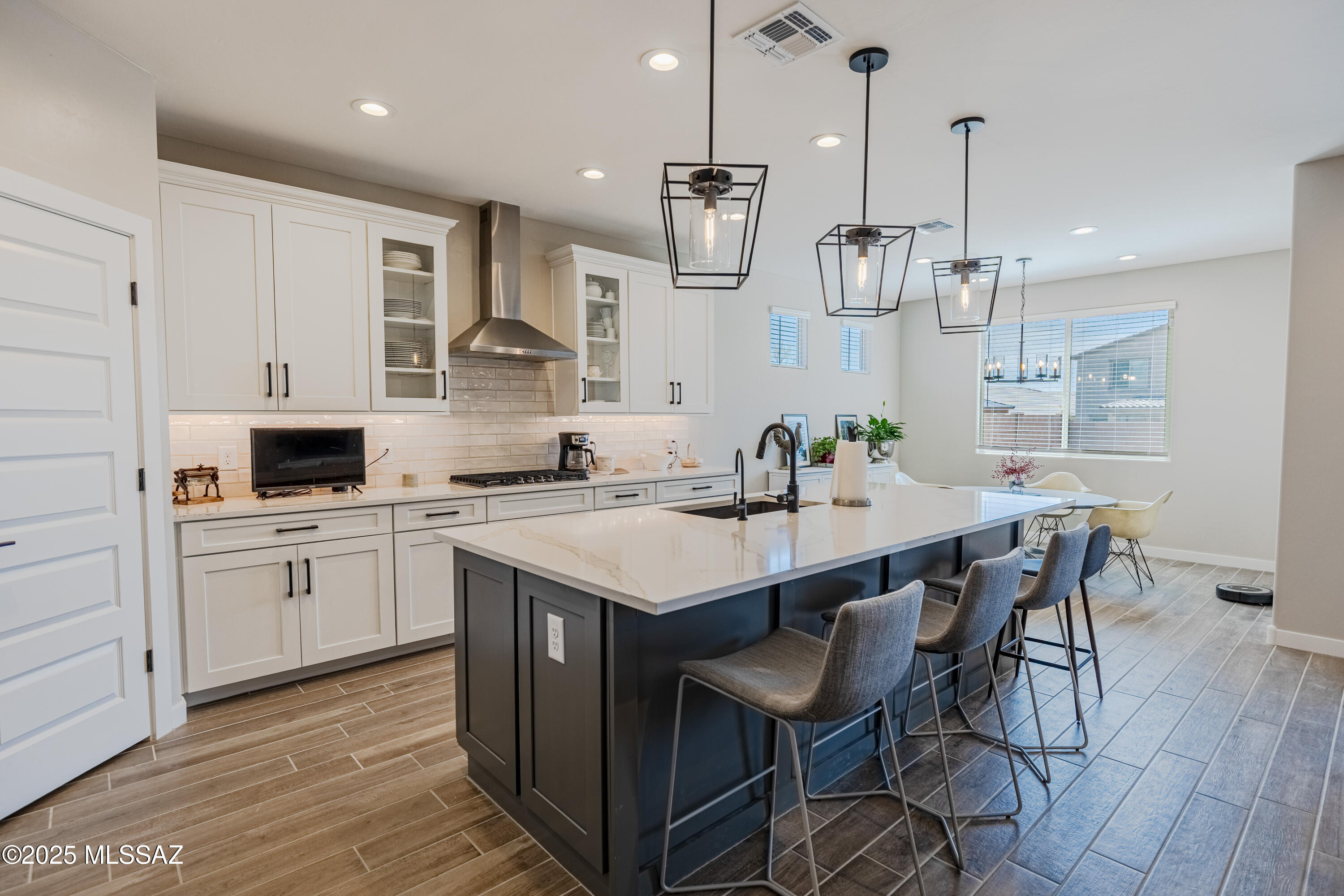 2269 W Azure Creek Loop