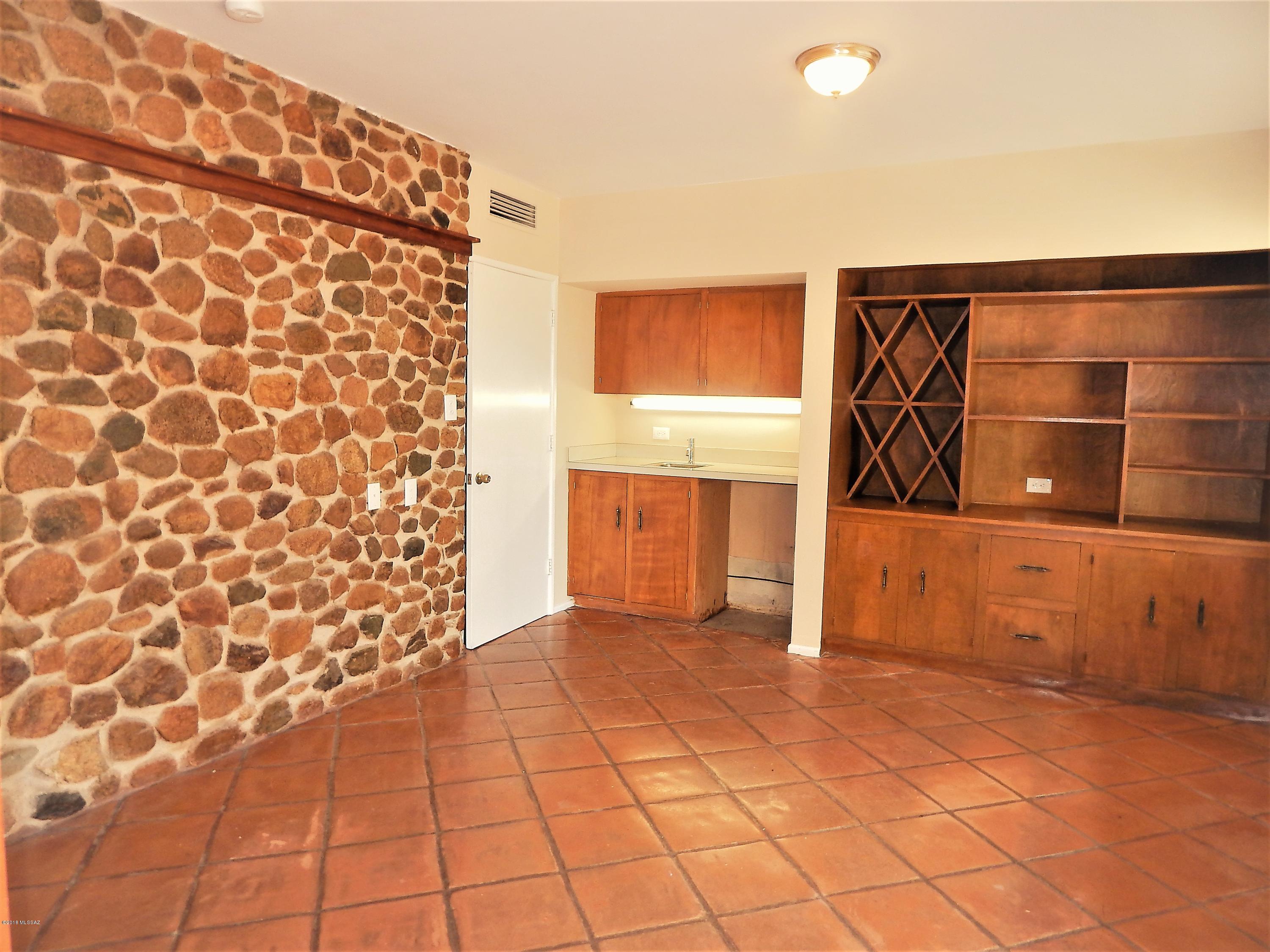 Lobo Loma Estates - Residential