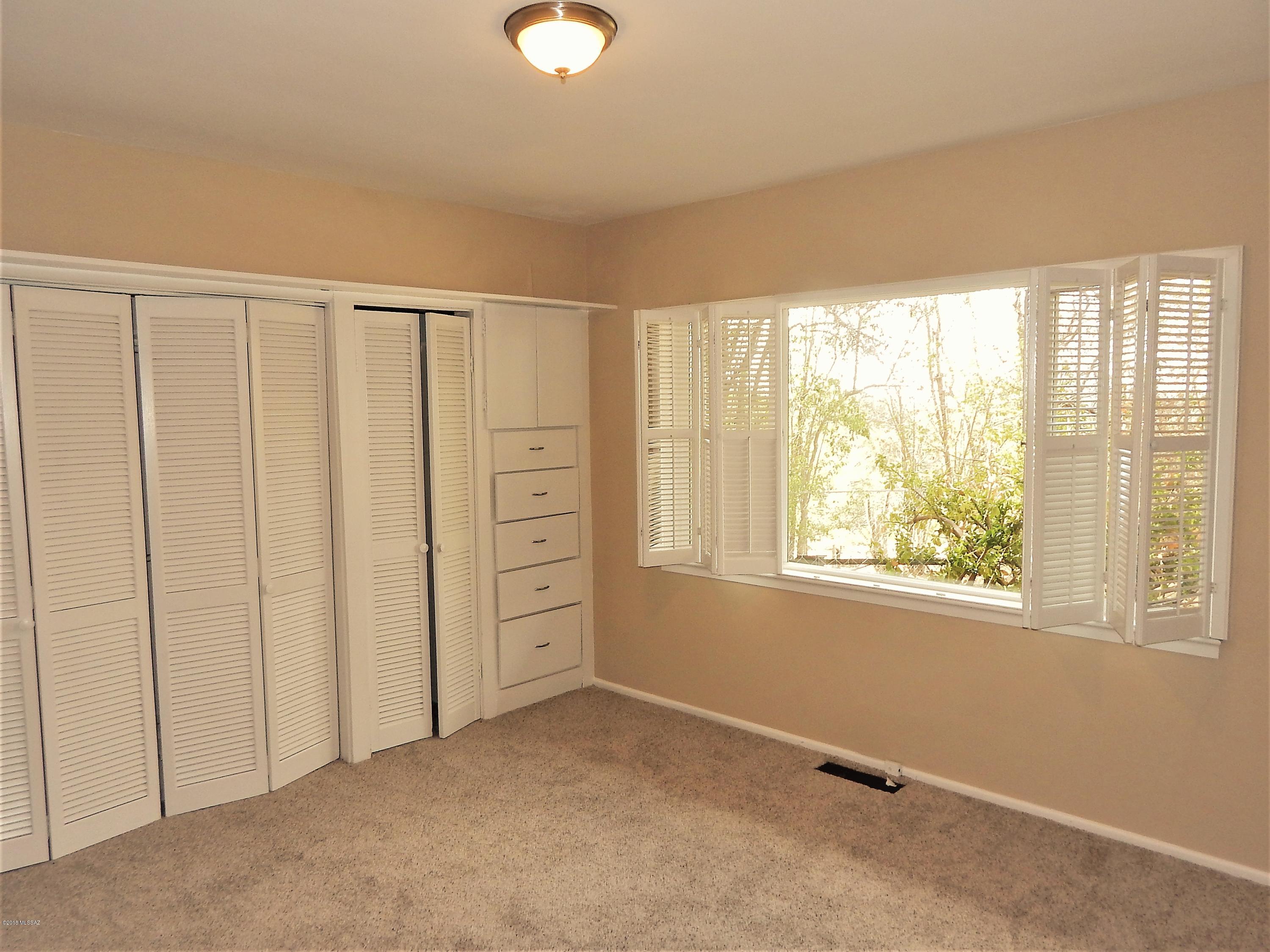 Lobo Loma Estates - Residential