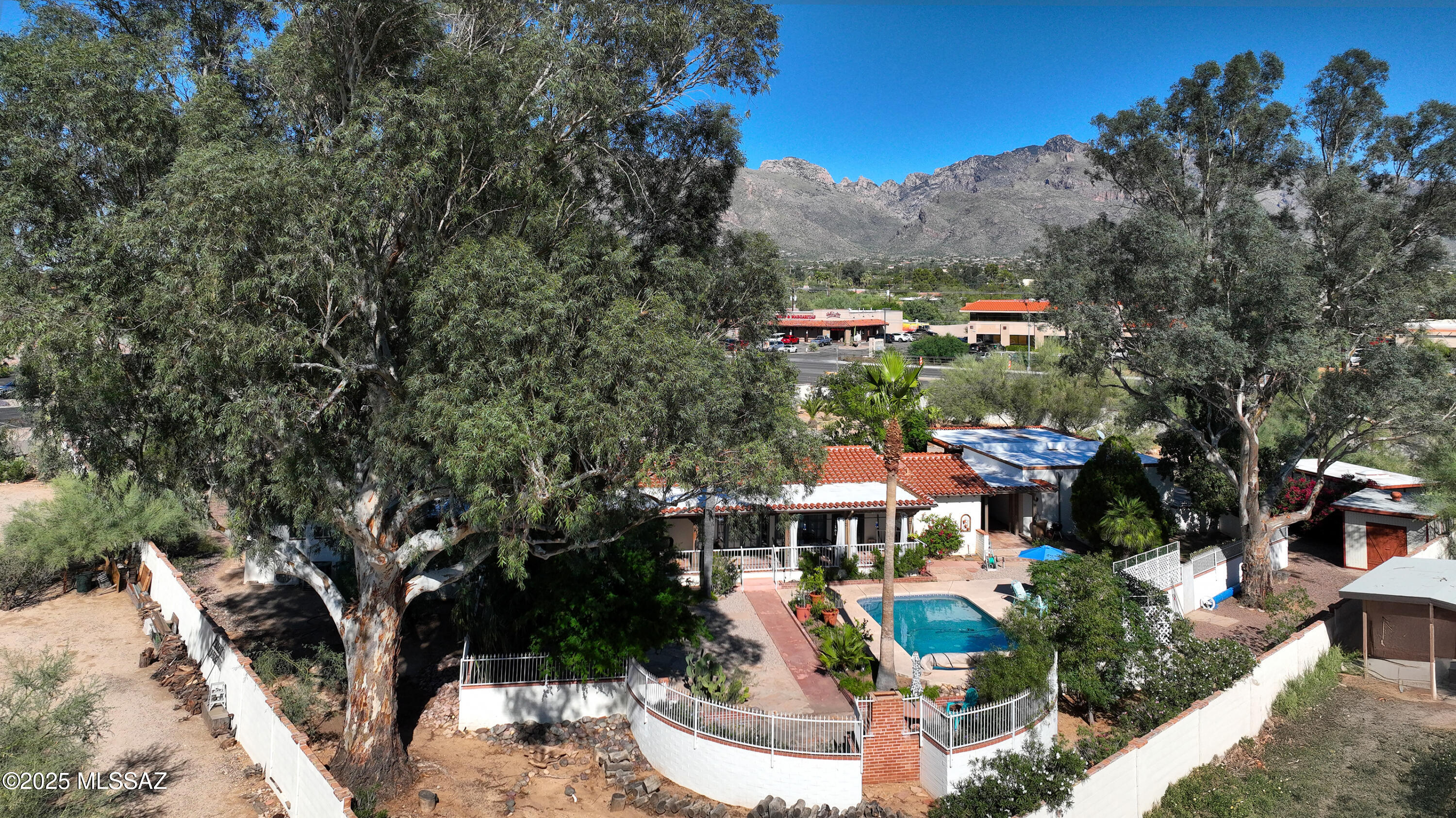 Casas Adobes Addition - Residential
