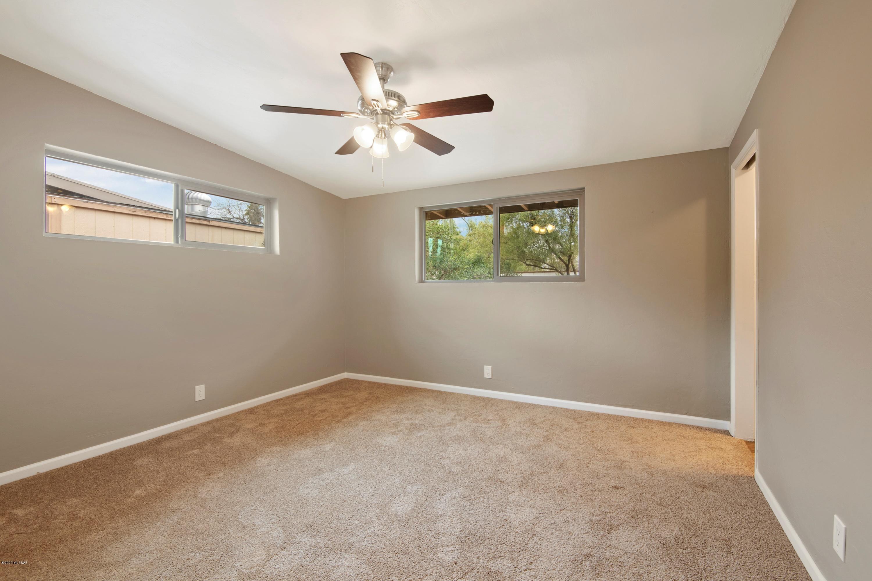 Thunderbird Heights - Residential