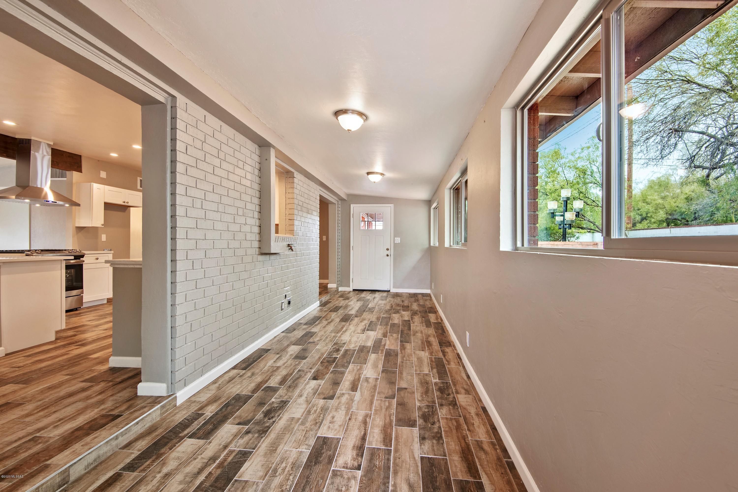 Thunderbird Heights - Residential