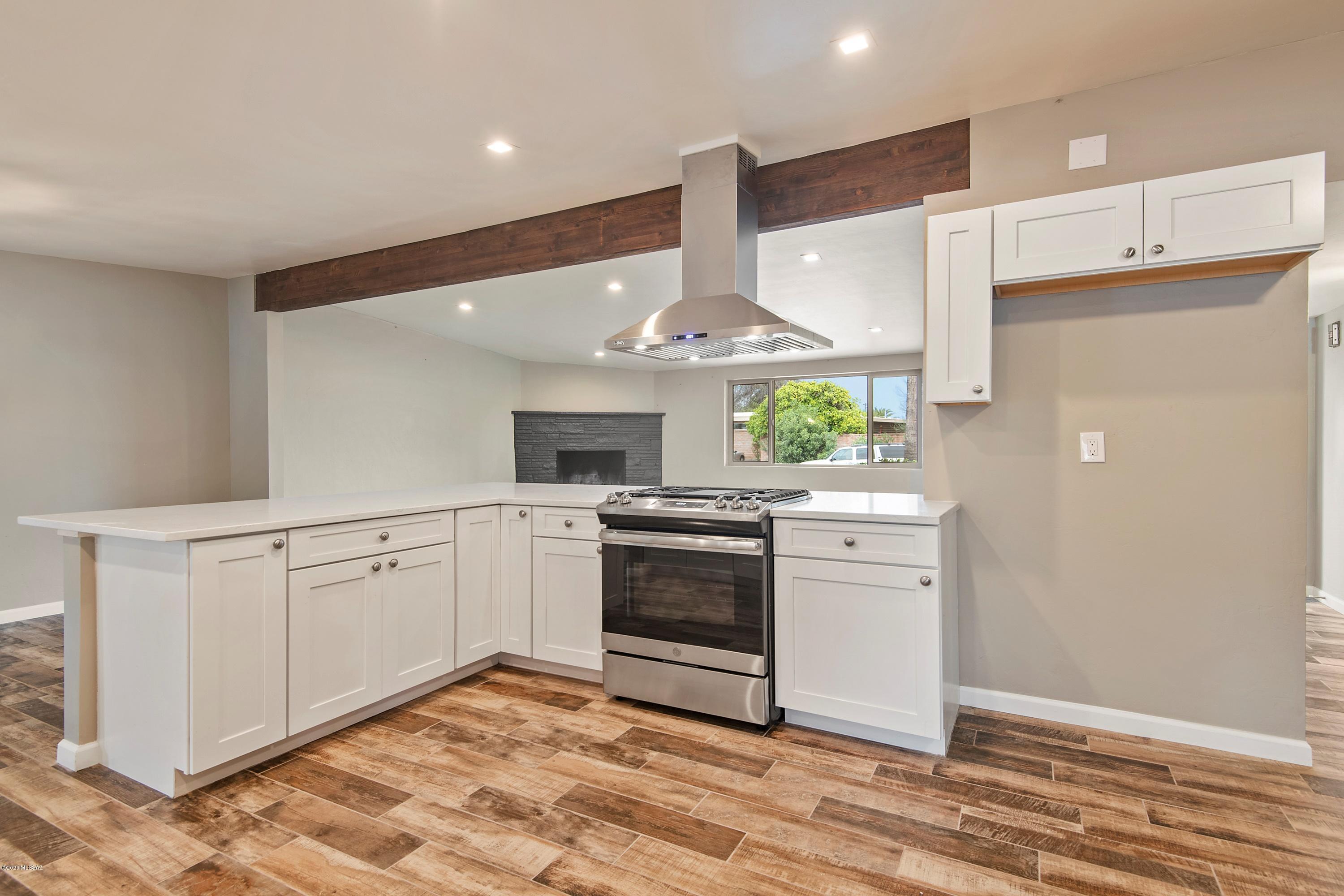 Thunderbird Heights - Residential