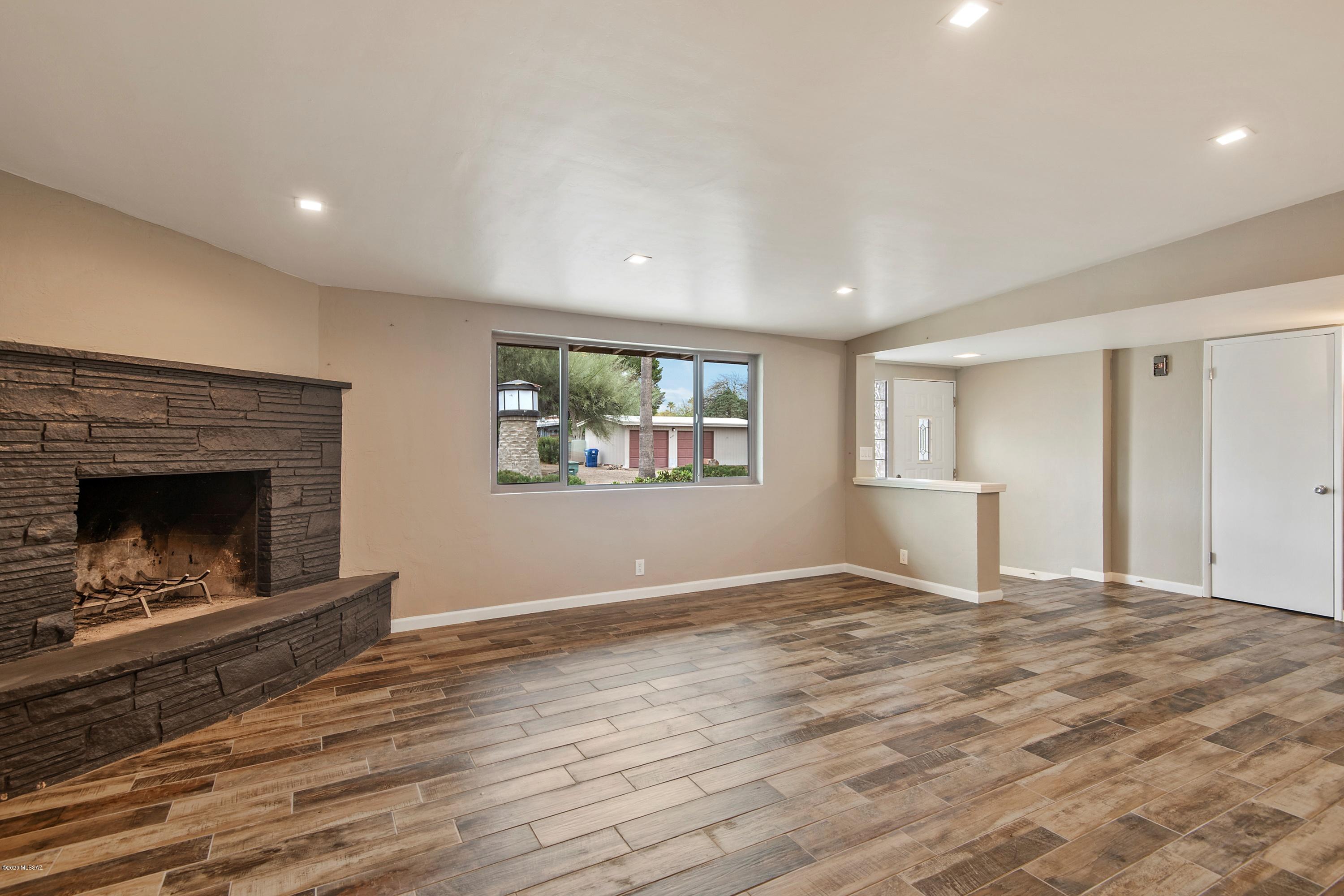 Thunderbird Heights - Residential