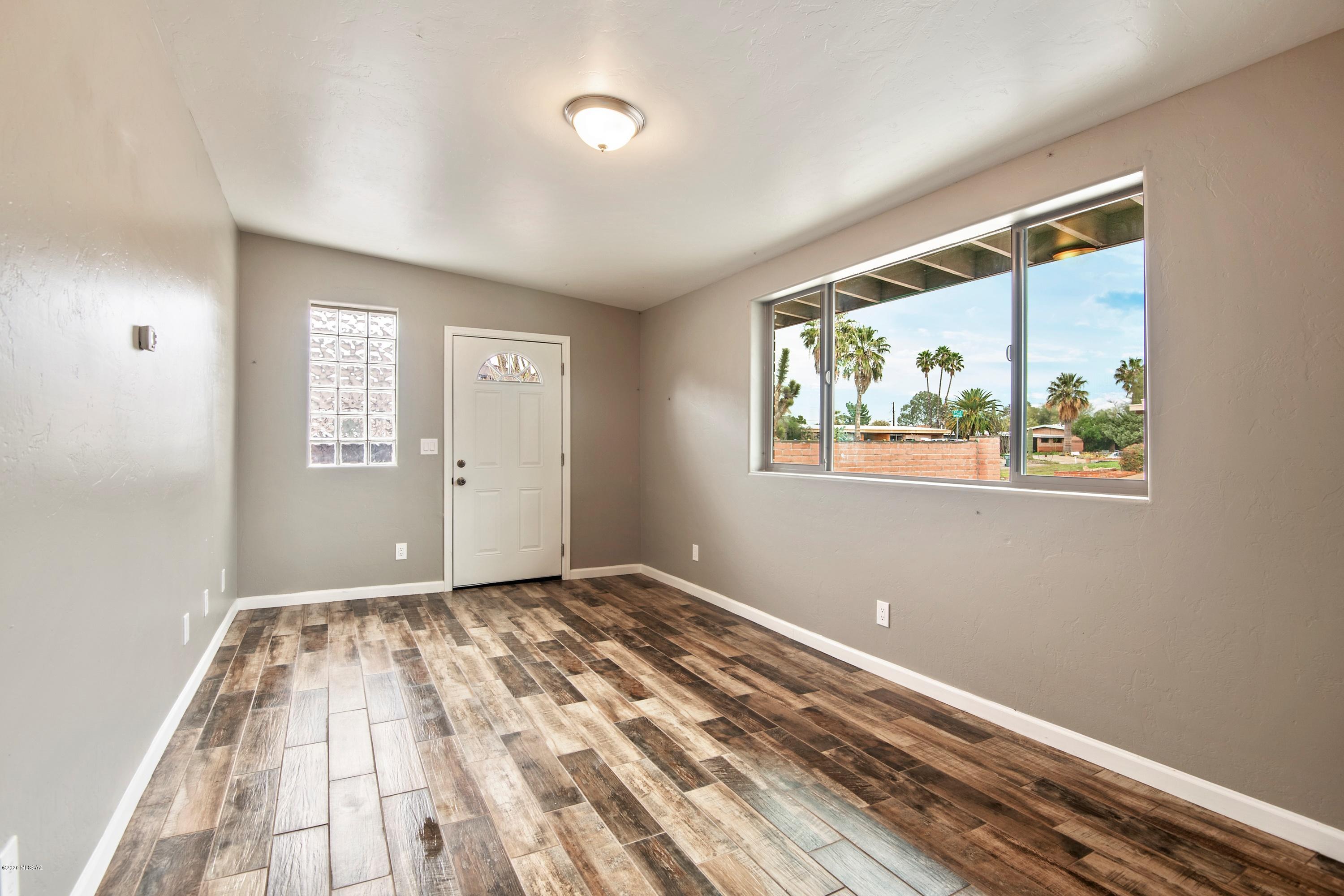 Thunderbird Heights - Residential