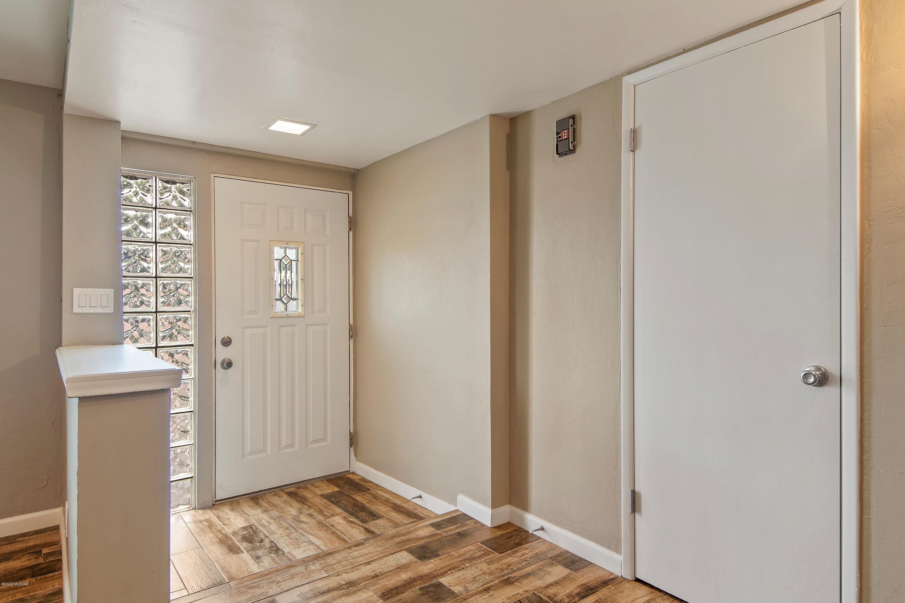 Thunderbird Heights - Residential