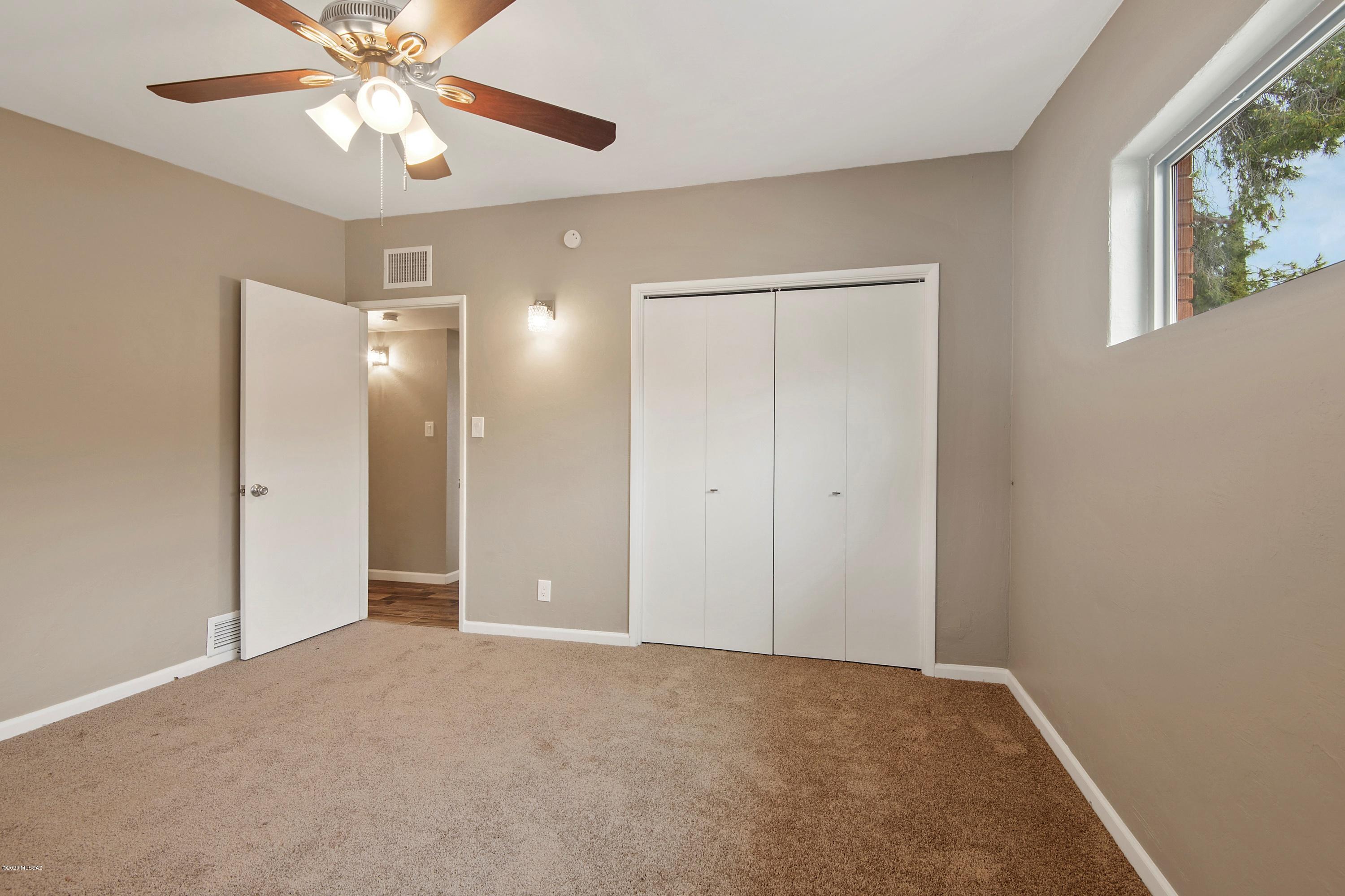 Thunderbird Heights - Residential