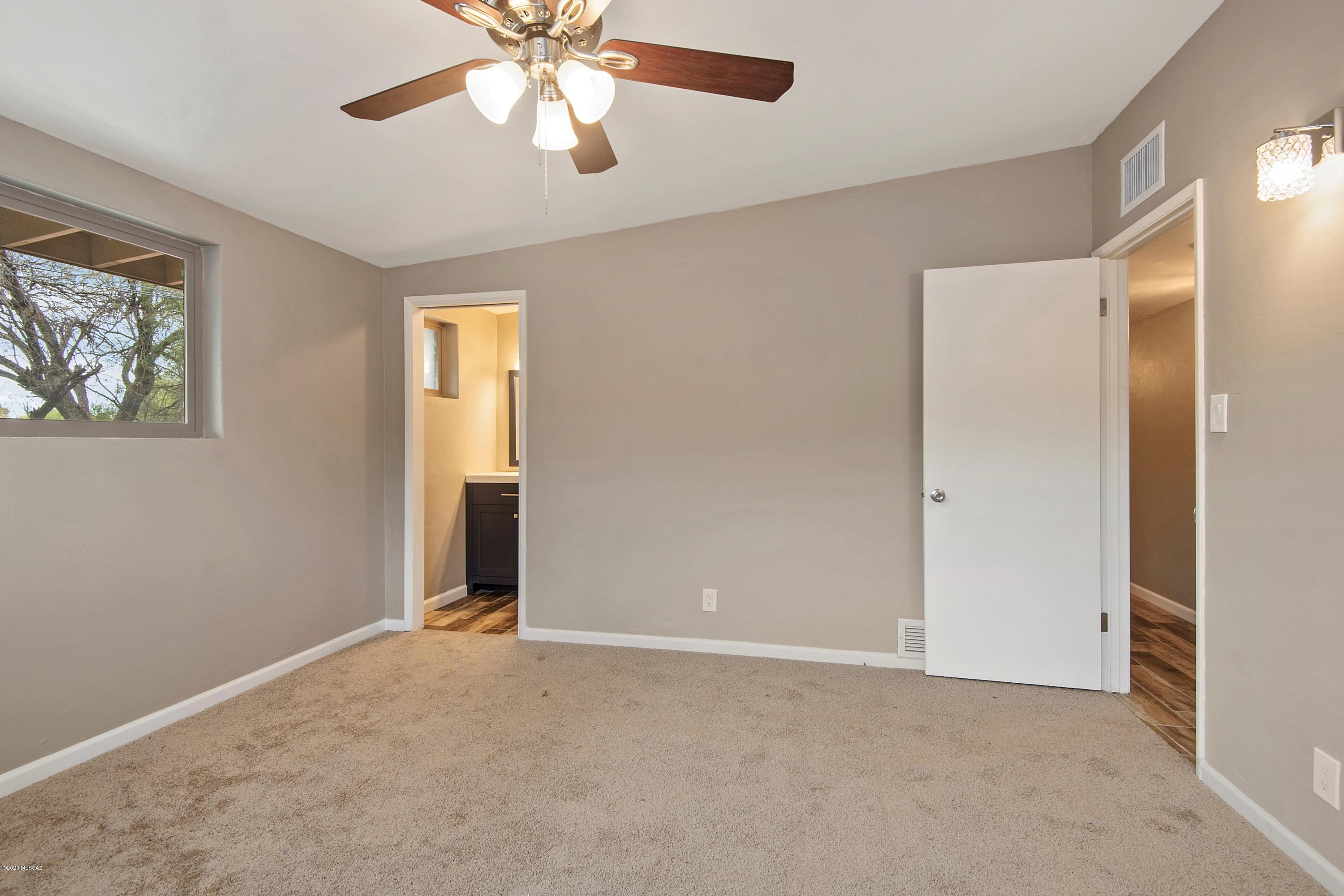 Thunderbird Heights - Residential