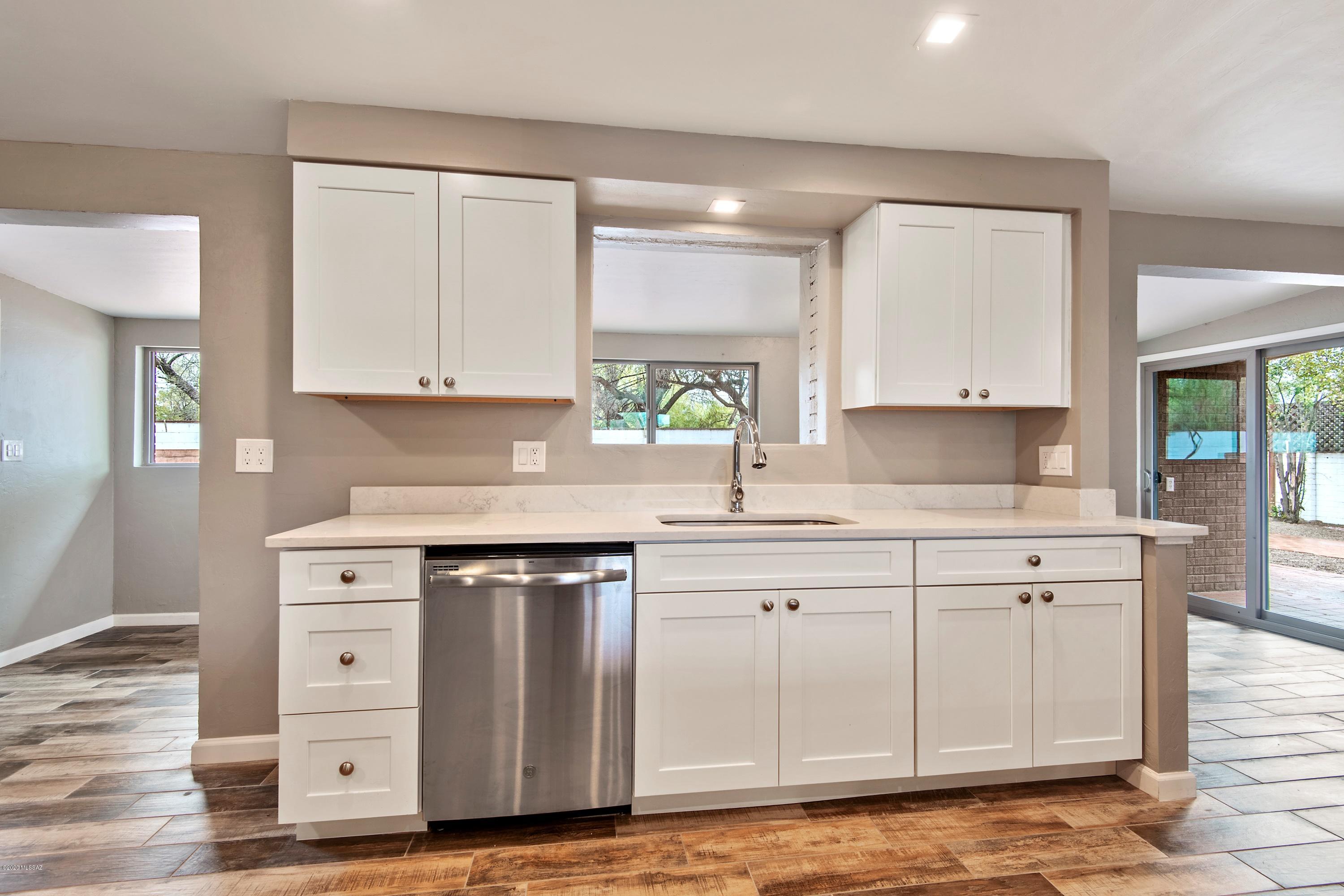 Thunderbird Heights - Residential