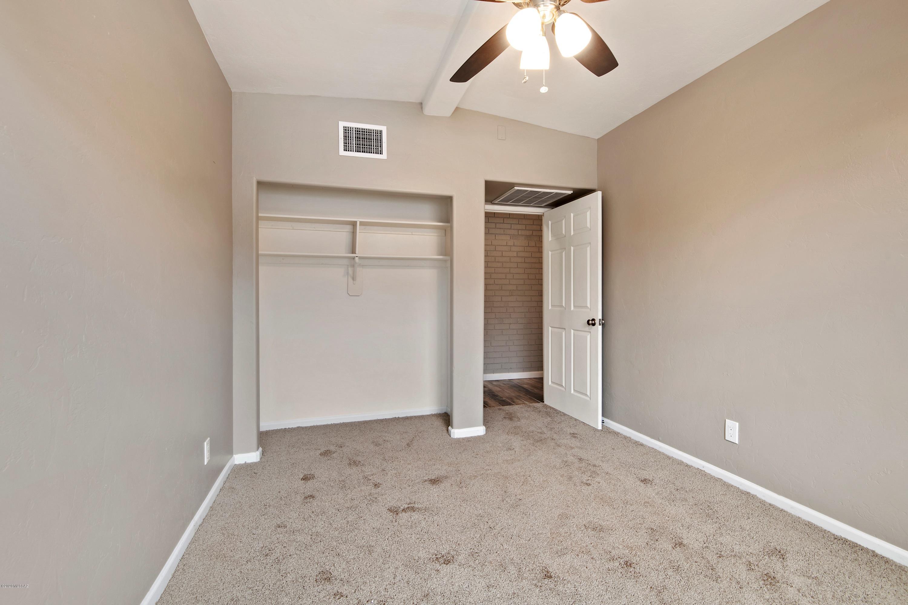 Thunderbird Heights - Residential