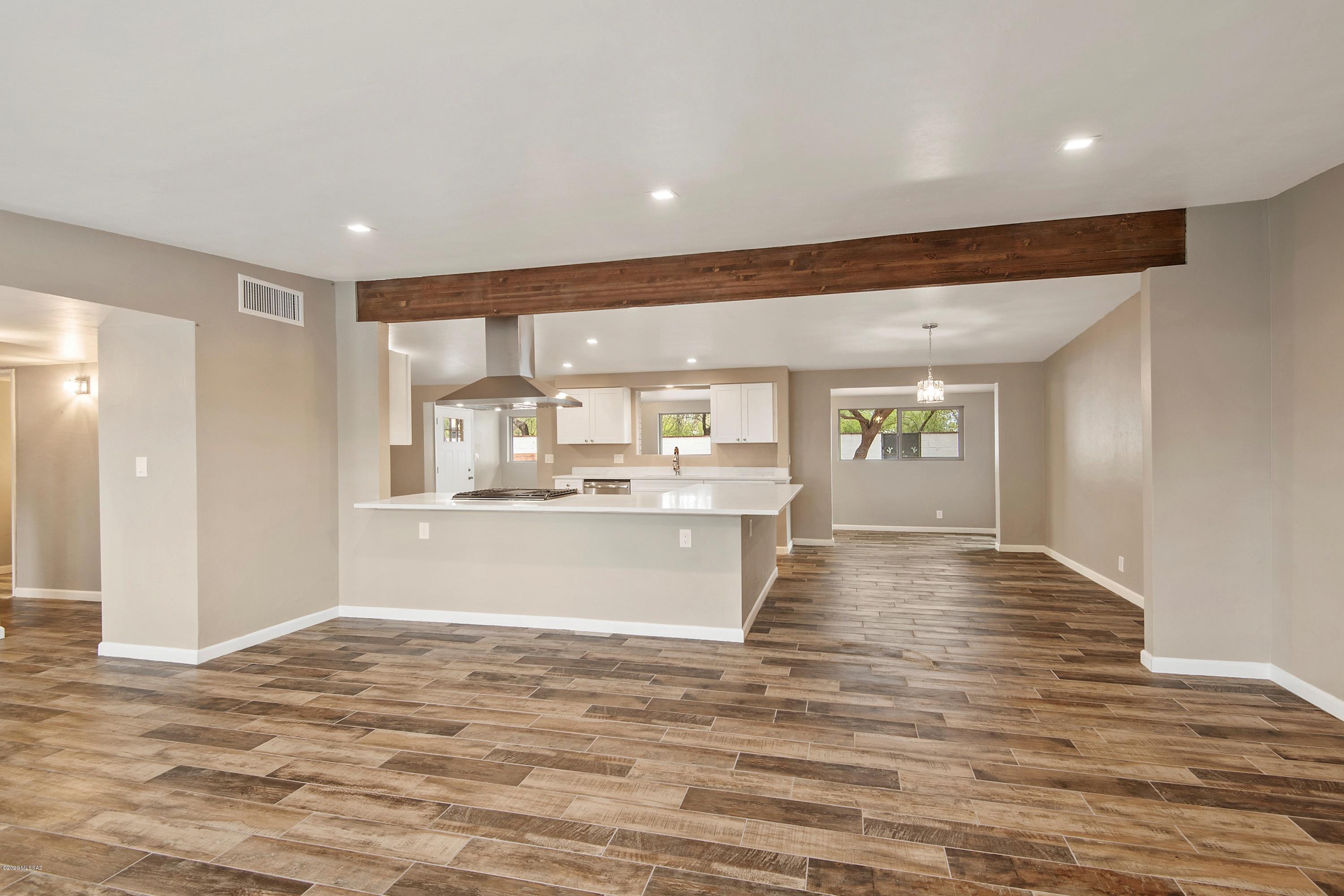 Thunderbird Heights - Residential