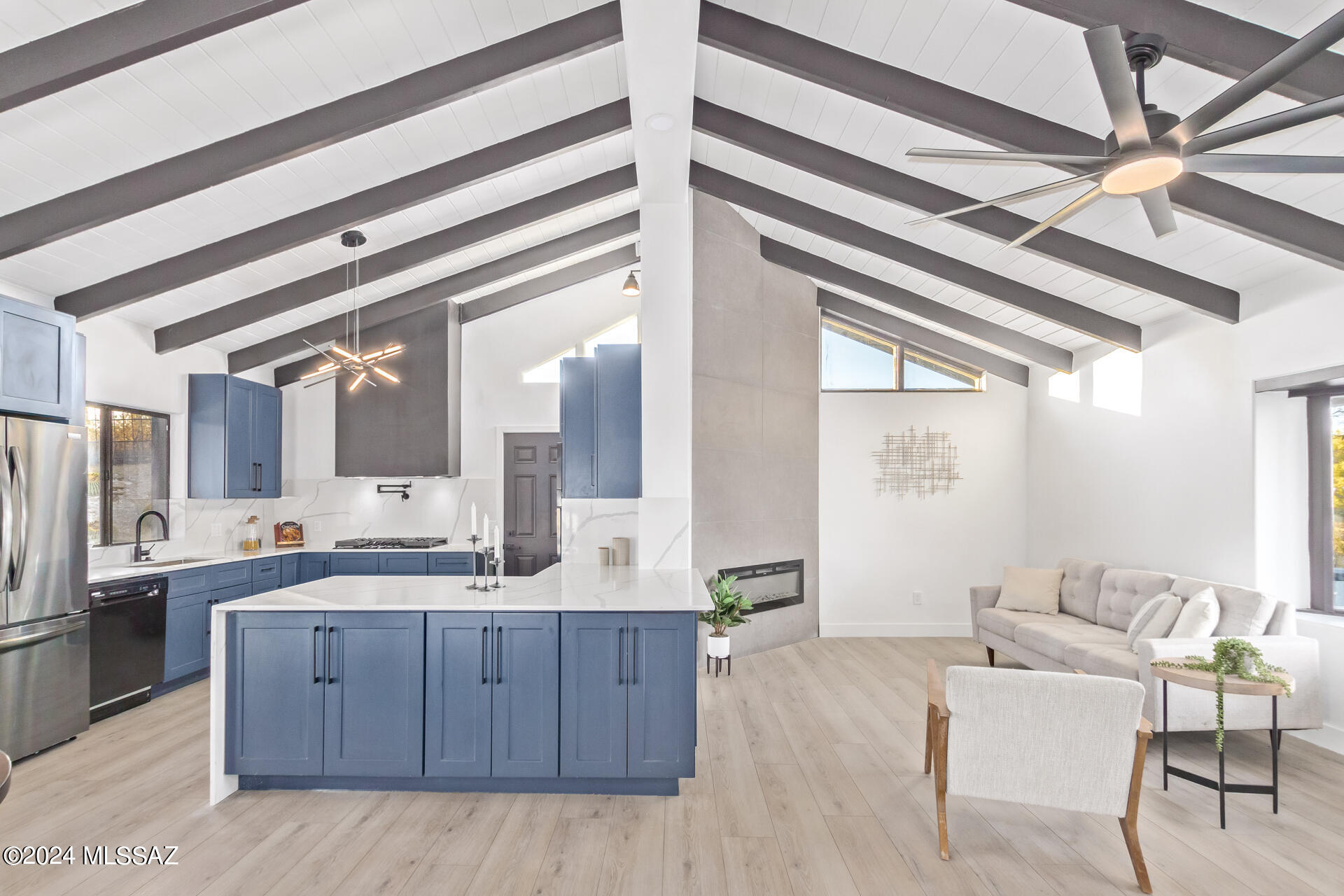 Ranchos Del Oeste (1-33) - Residential