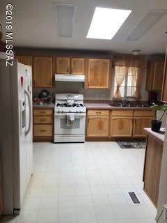 Lincoln Terrace (1-43) - Residential