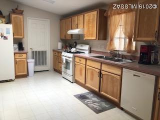 Lincoln Terrace (1-43) - Residential
