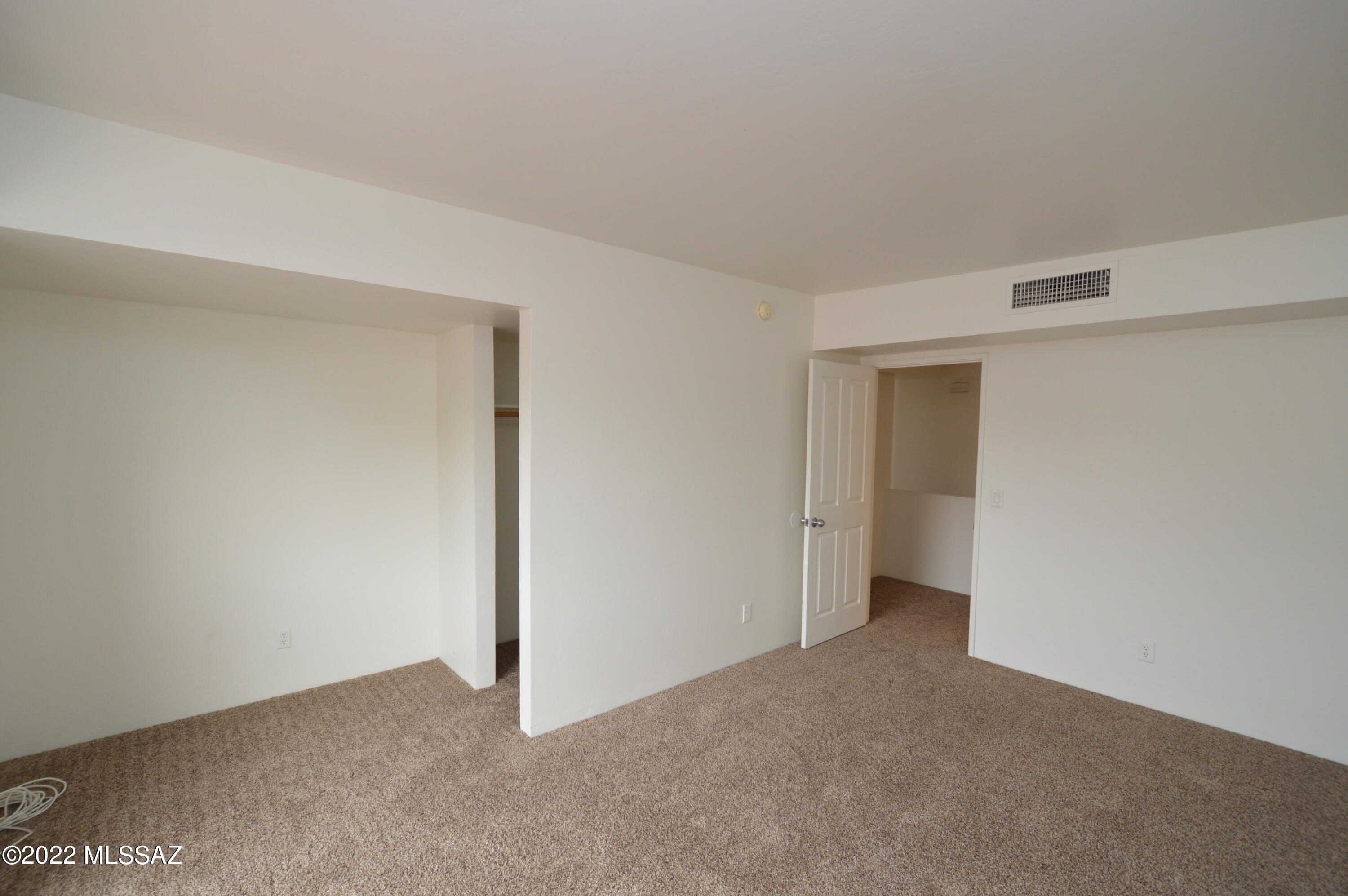 Country Club At The River (1-32) - Residential Lease
