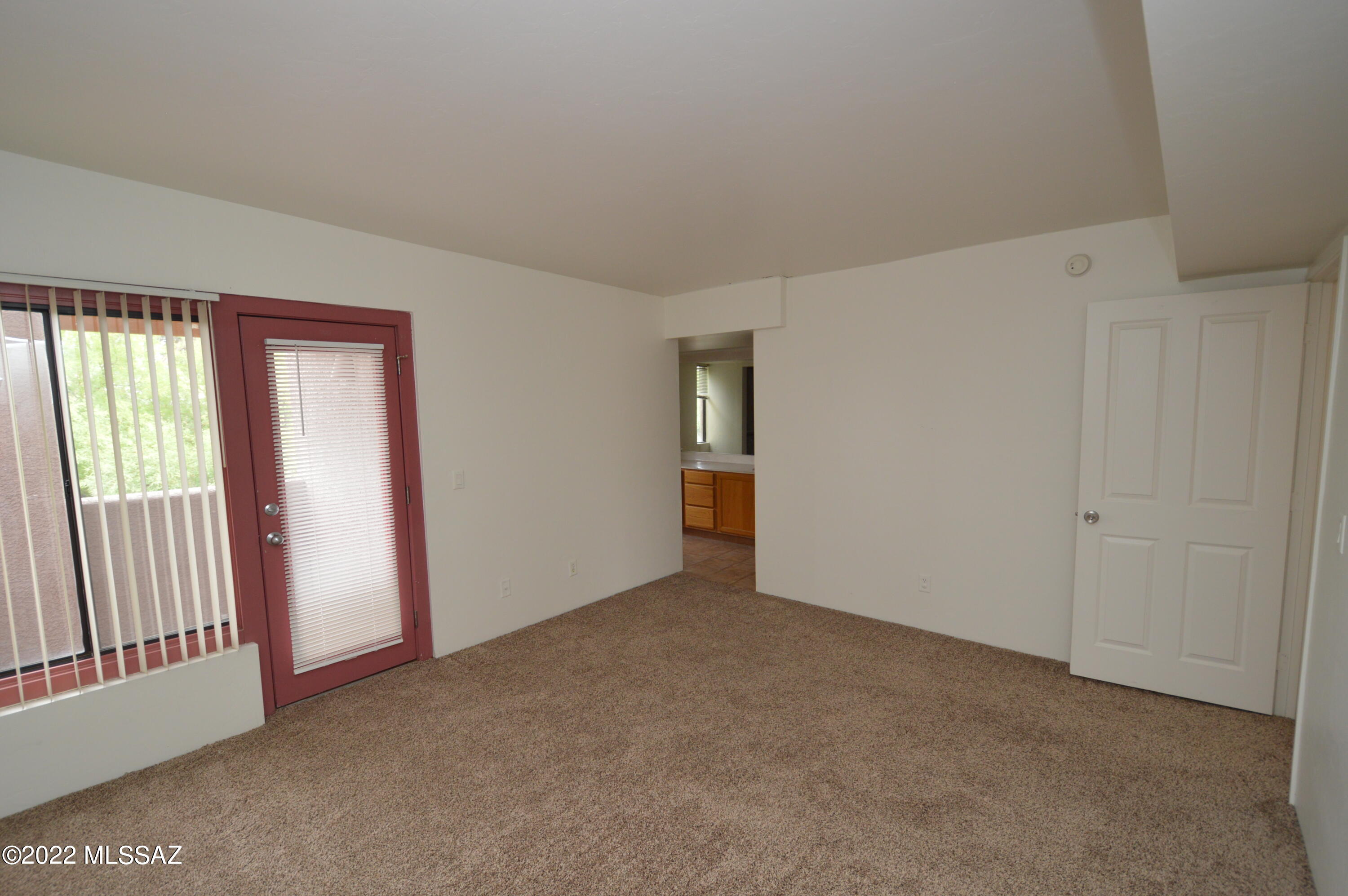 Country Club At The River (1-32) - Residential Lease