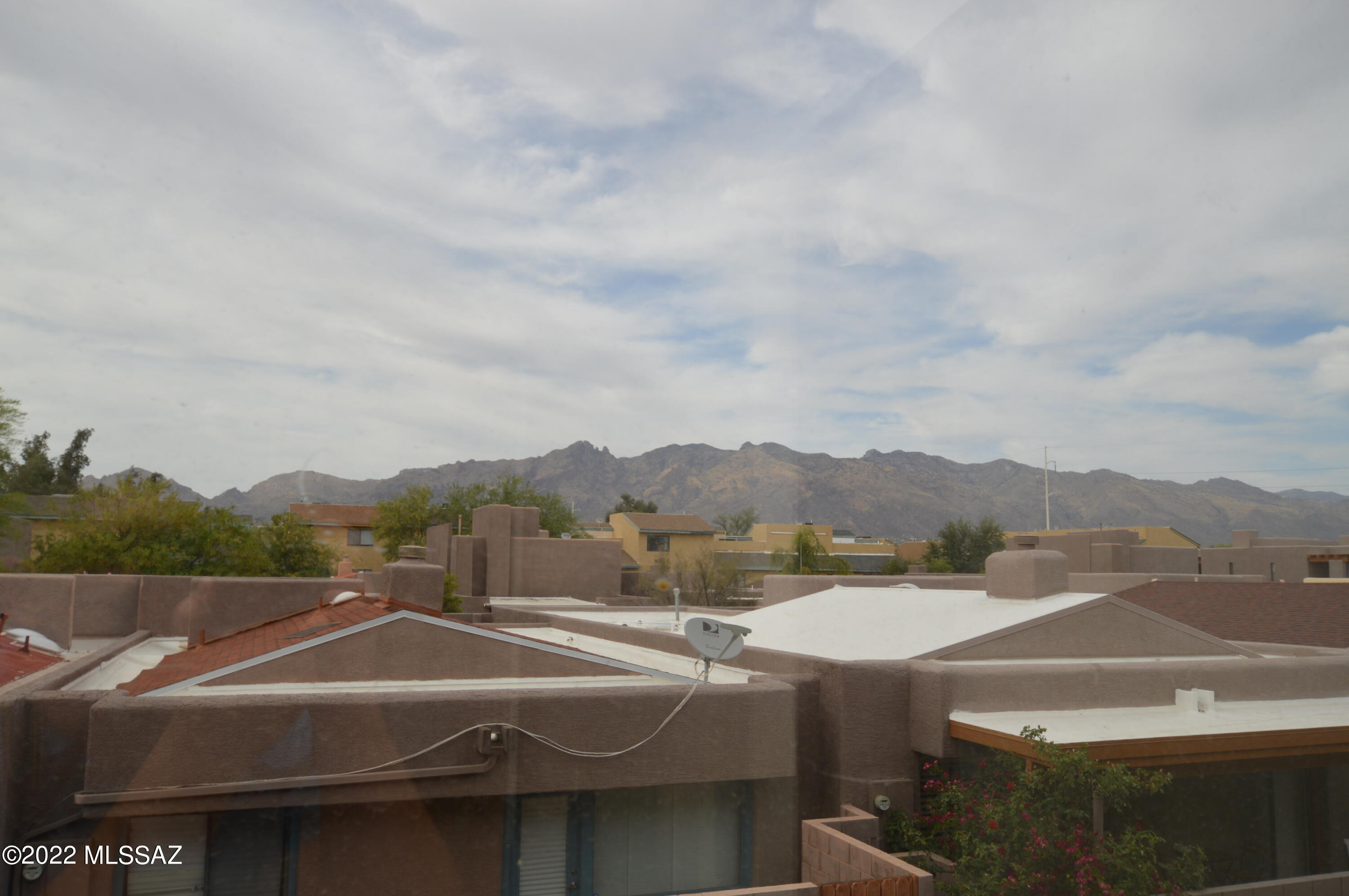 Country Club At The River (1-32) - Residential Lease