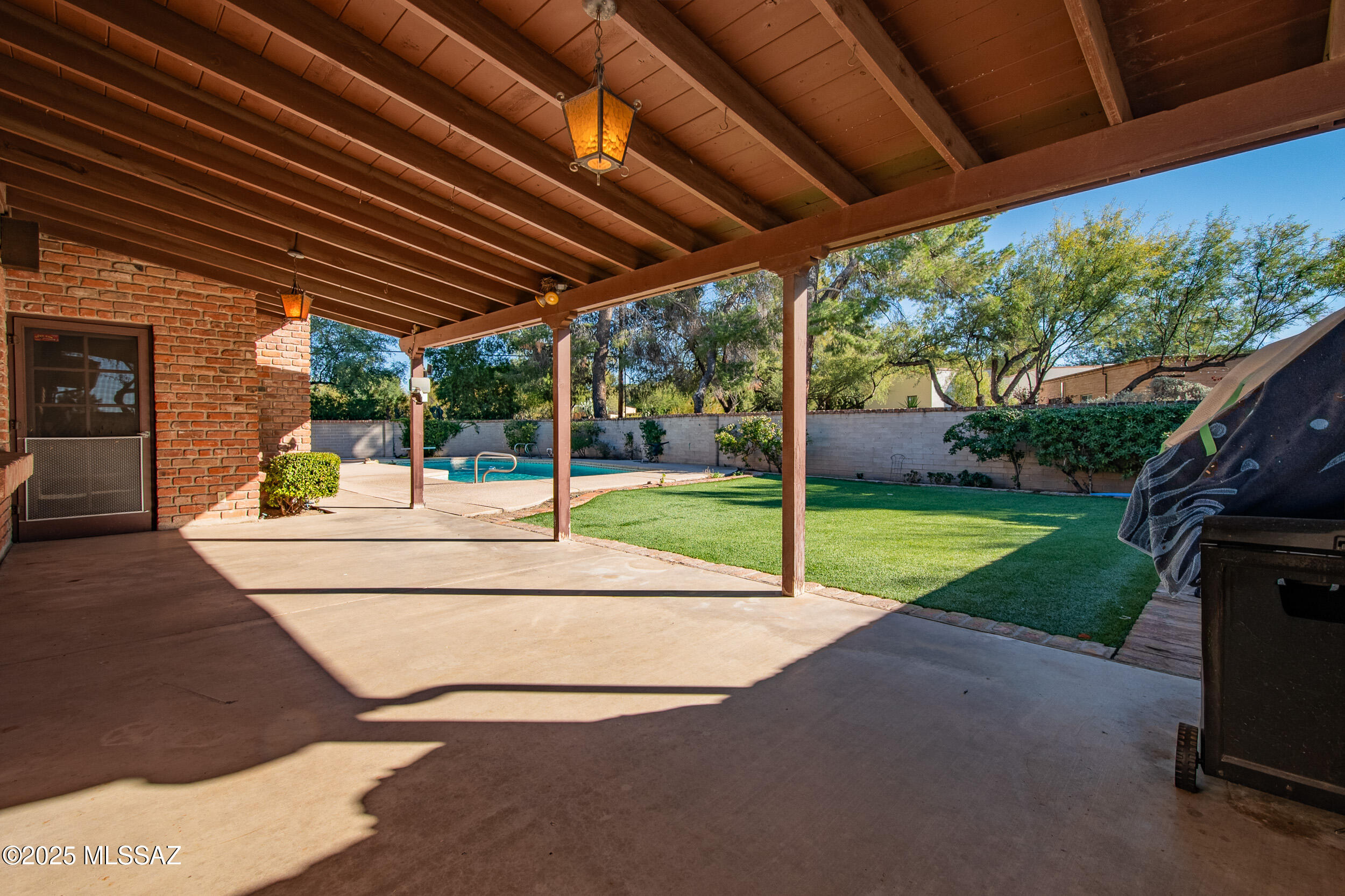 Country Club Estates NO. 3 (1-25) - Residential