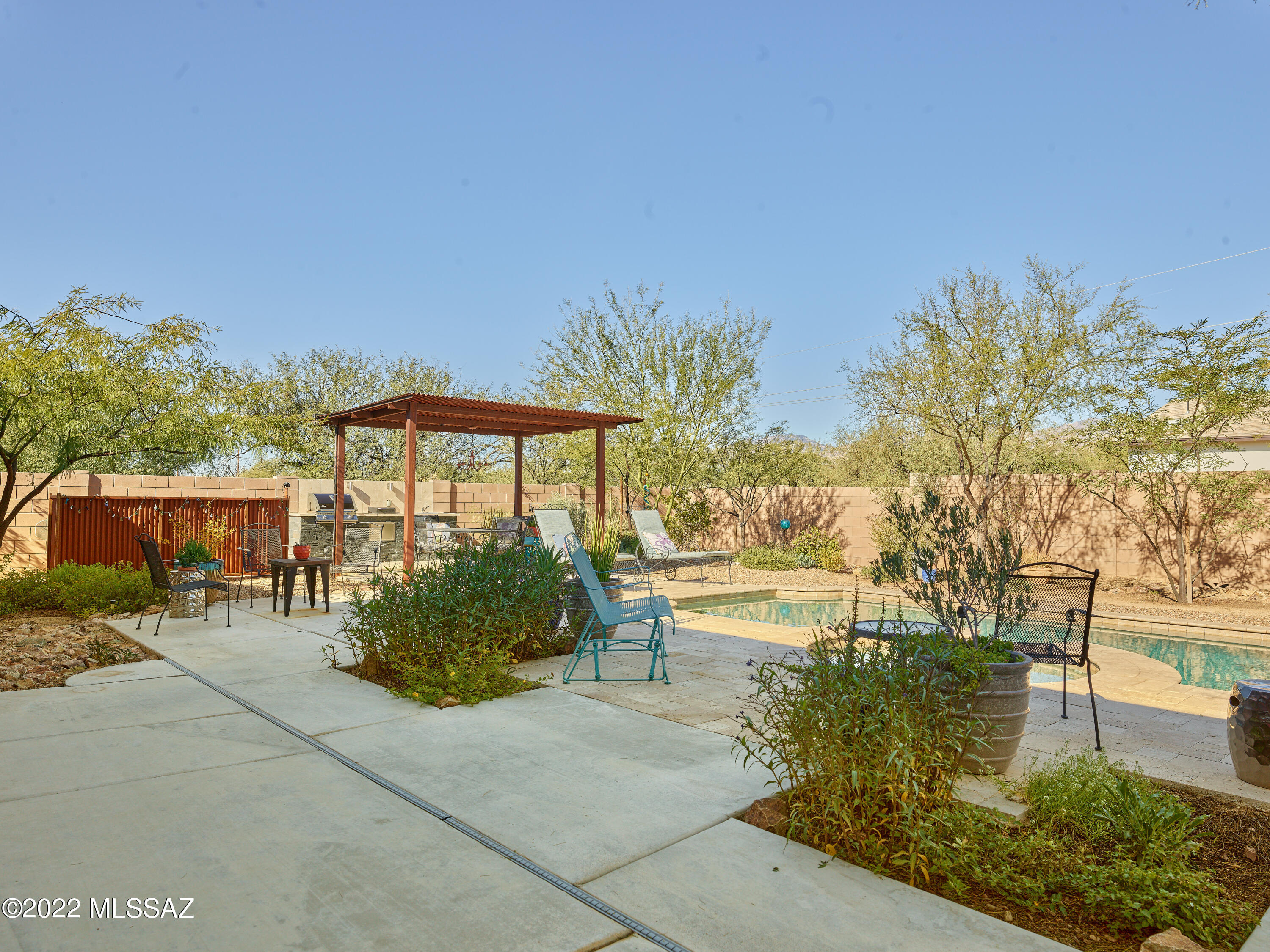 Tanque Verde Village NO. 2 (1-11) - Residential