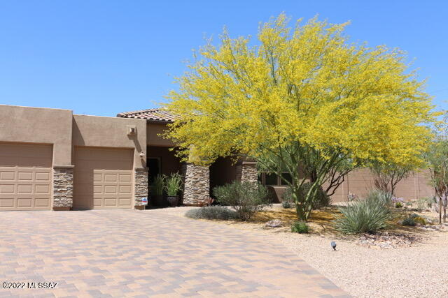 Tanque Verde Village NO. 2 (1-11) - Residential