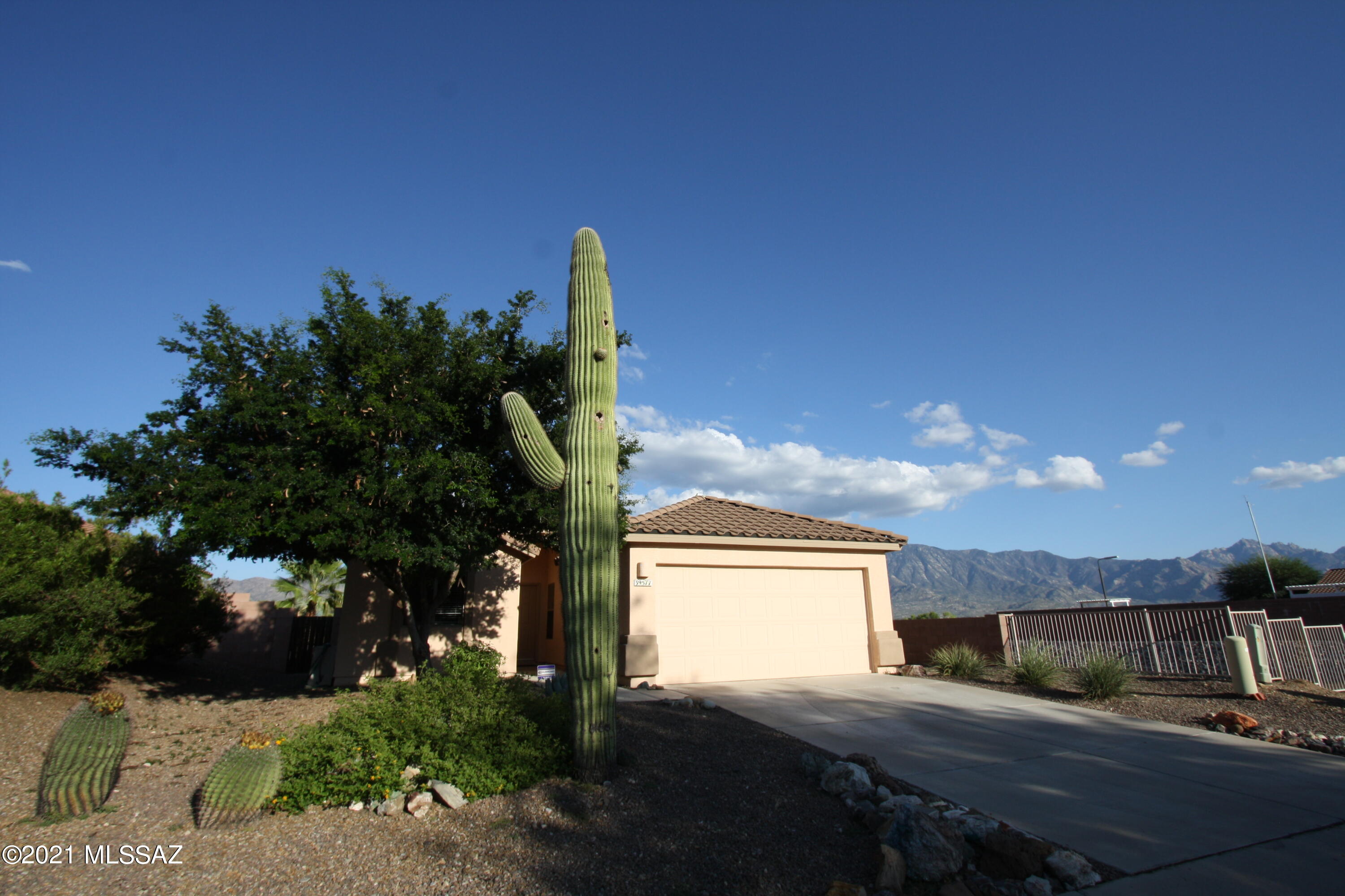 Eagle Crest Ranch - Residential Lease