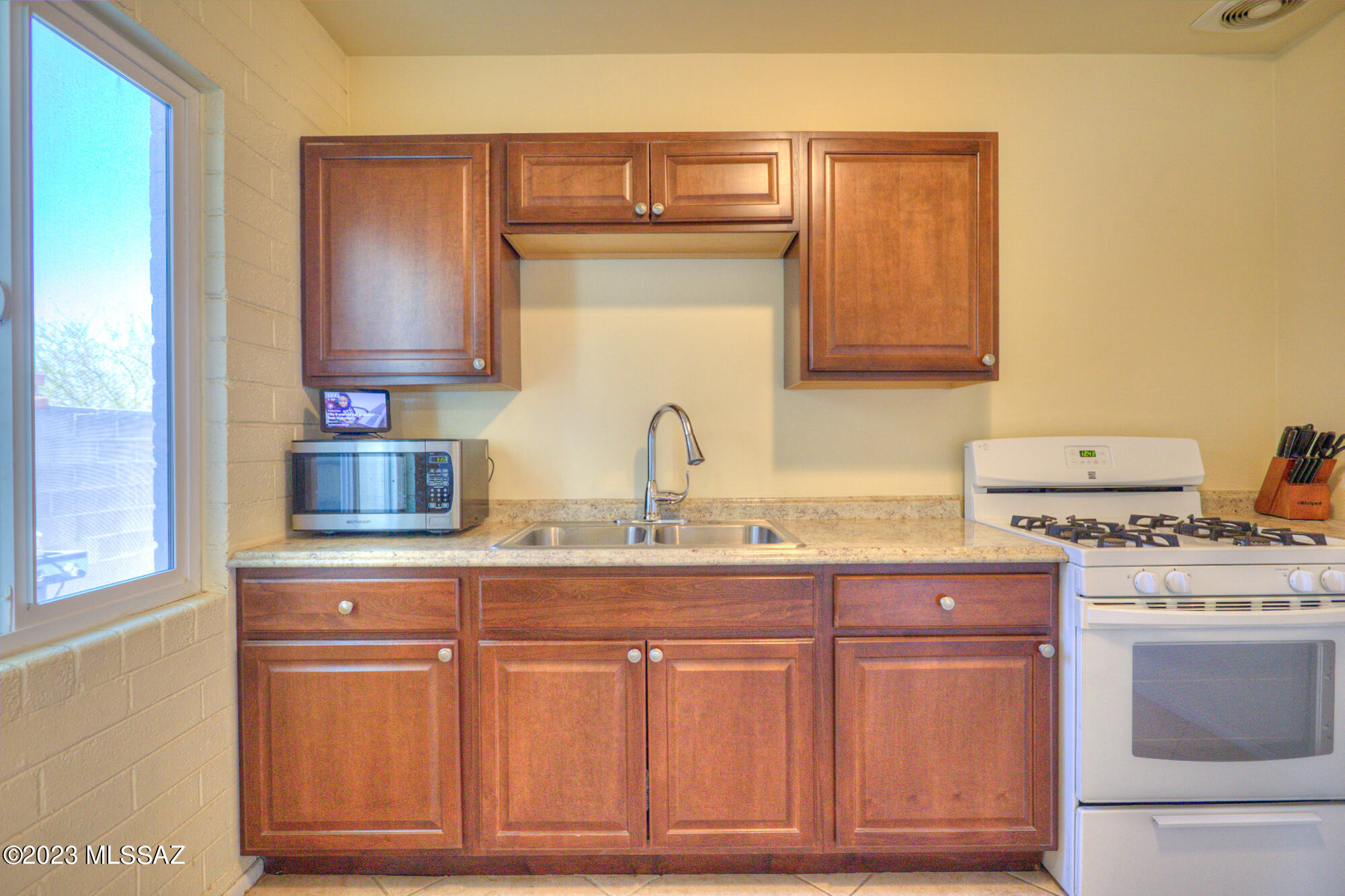Adelanto - Residential