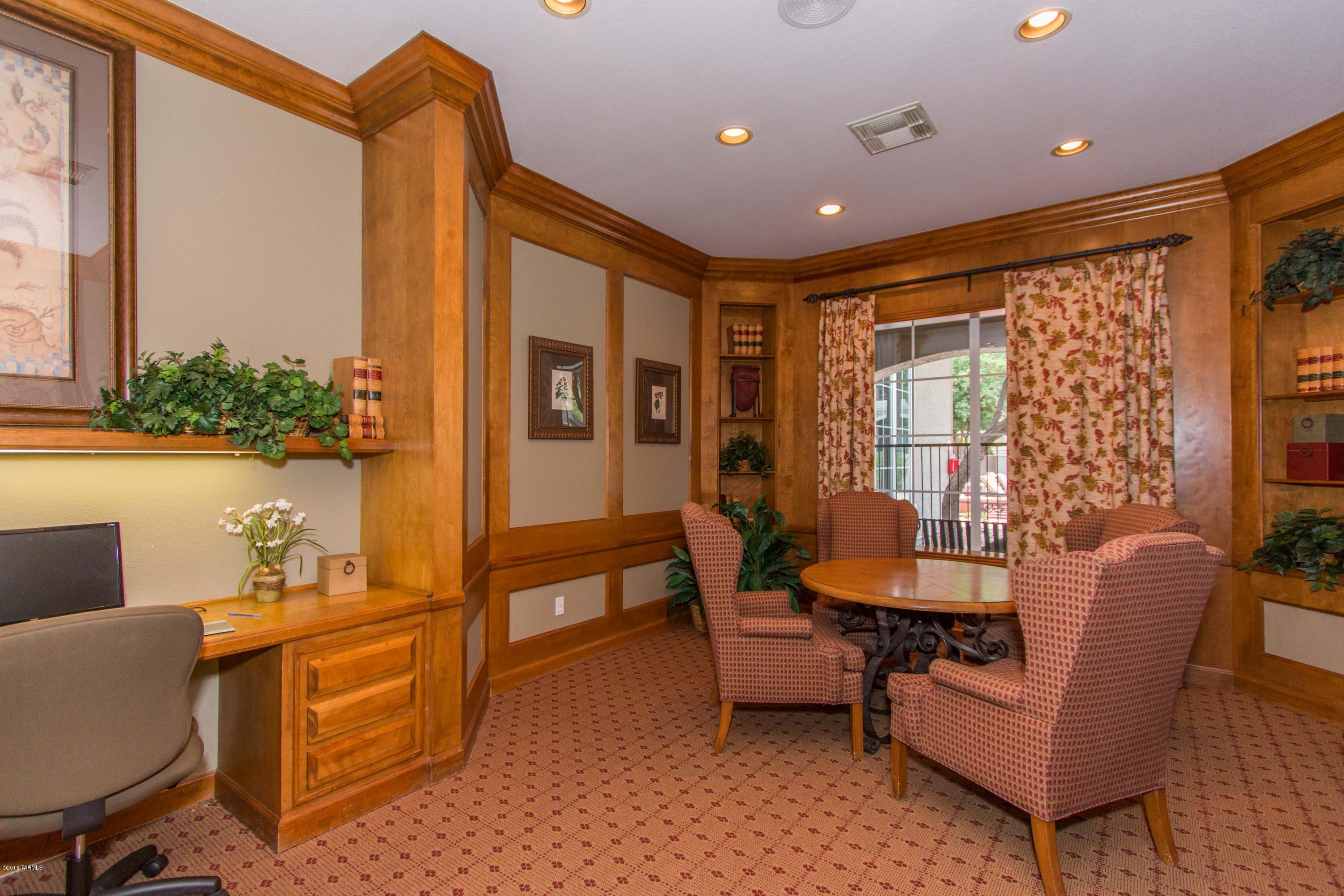 The Boulders at La Reserve Condominiums - Residential