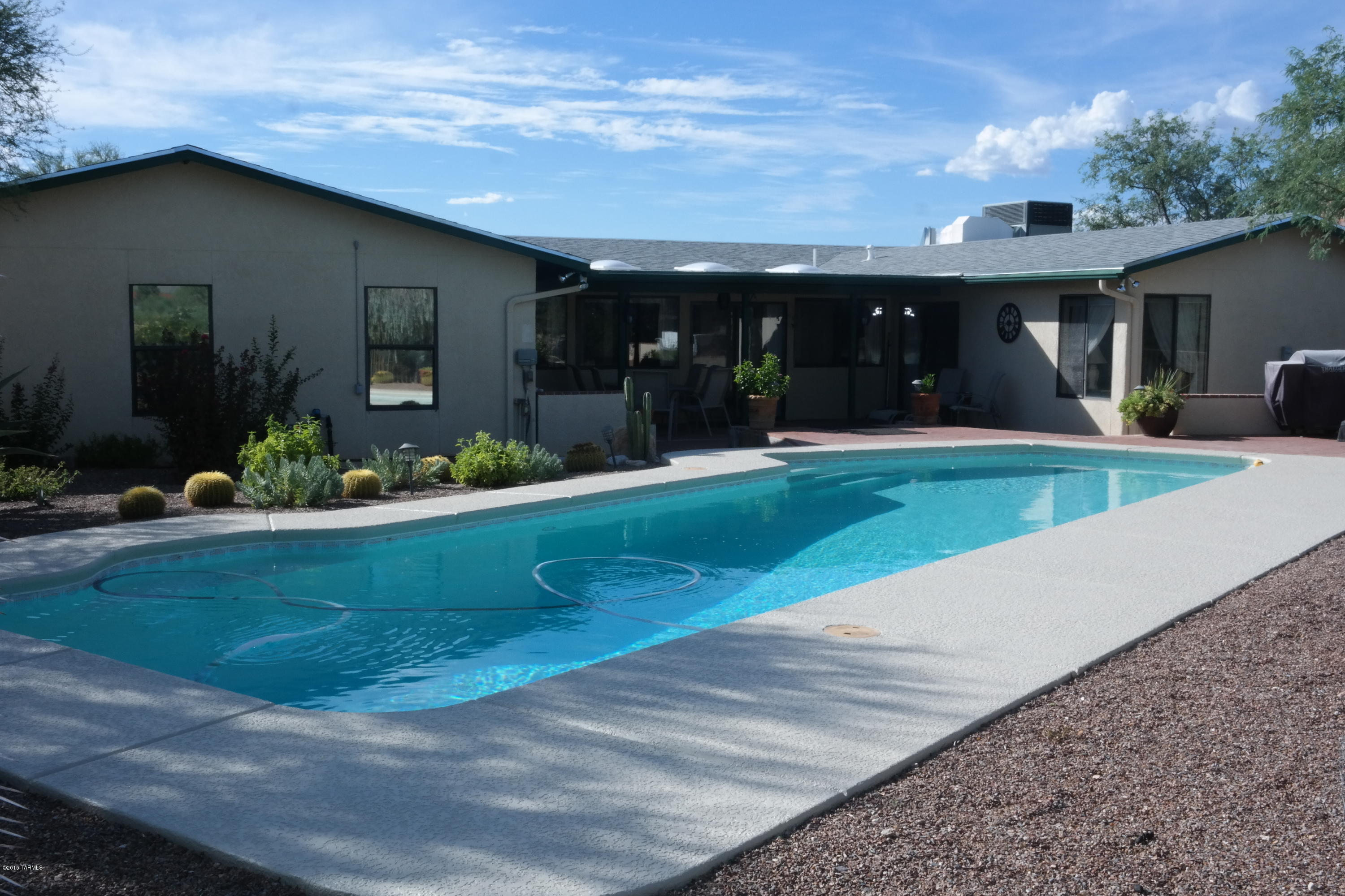 Rancho Del Este (1-128) - Residential