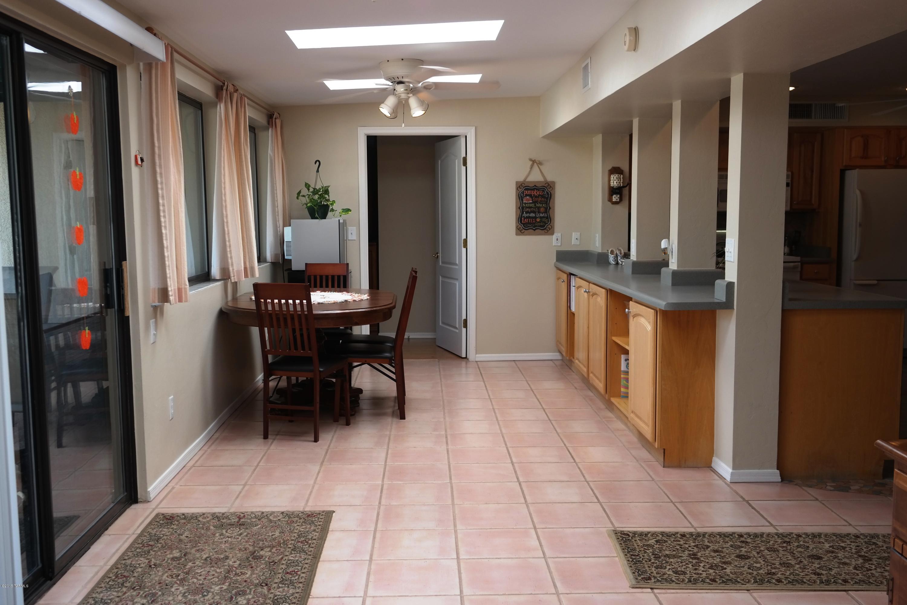 Rancho Del Este (1-128) - Residential