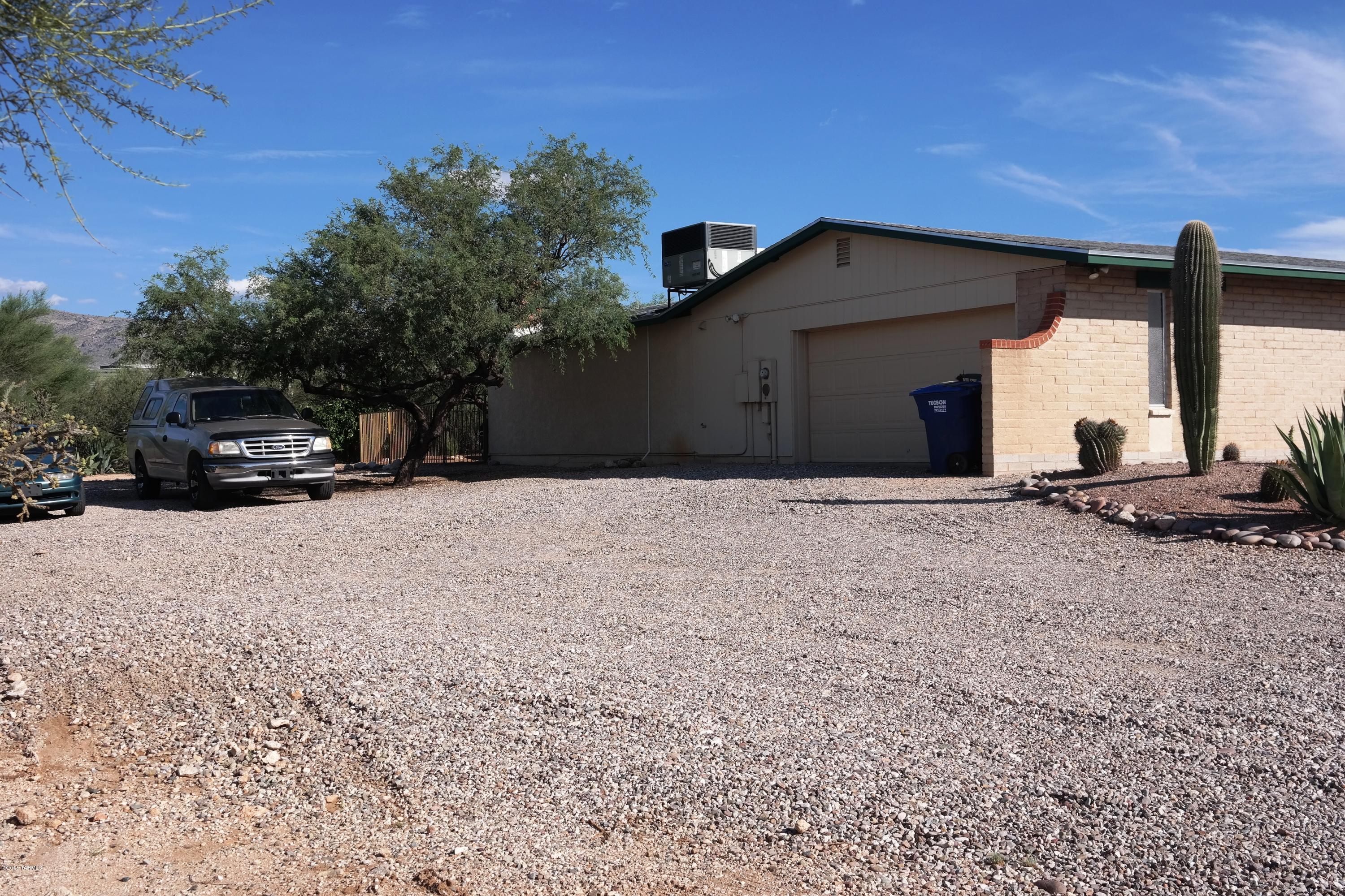 Rancho Del Este (1-128) - Residential