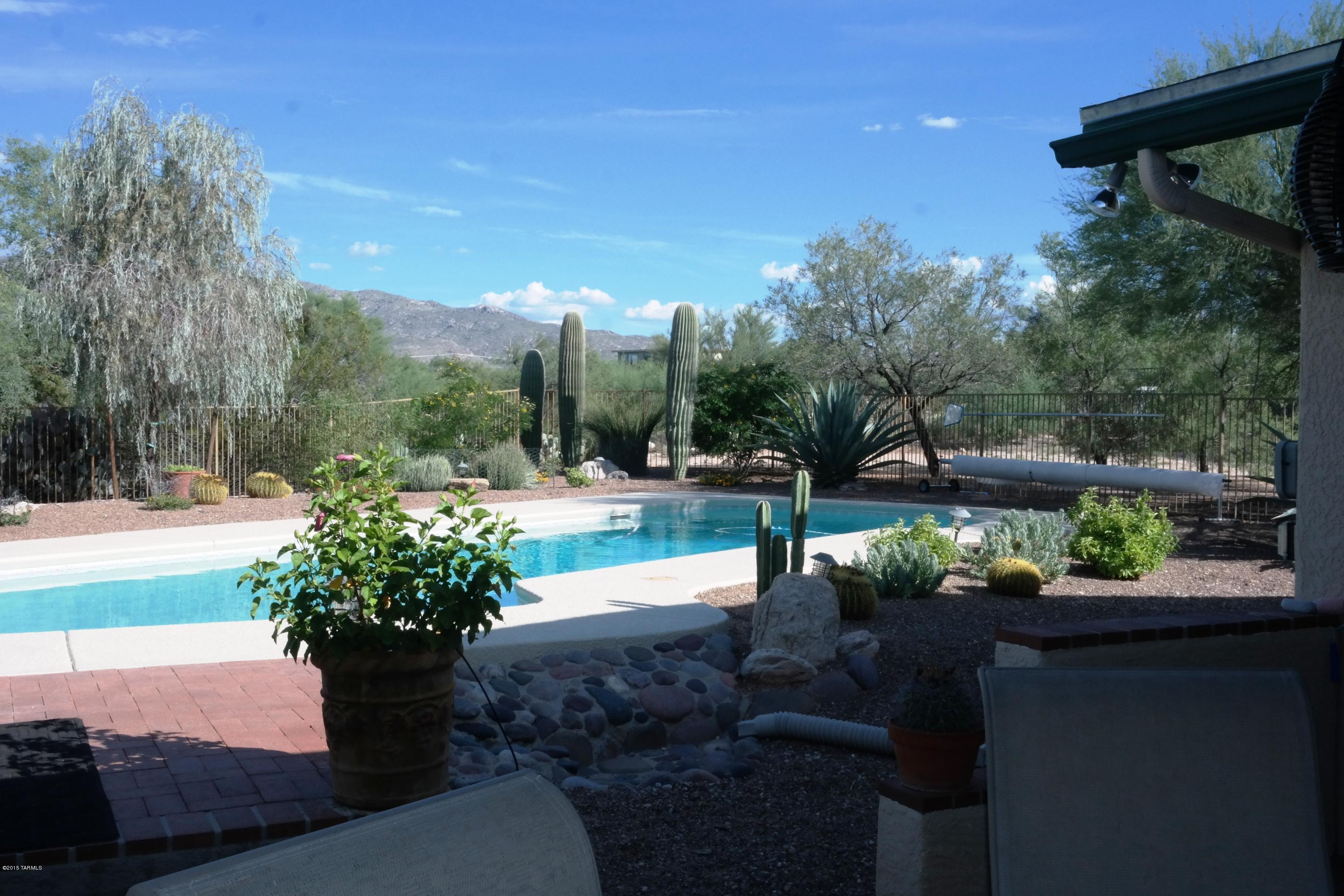 Rancho Del Este (1-128) - Residential