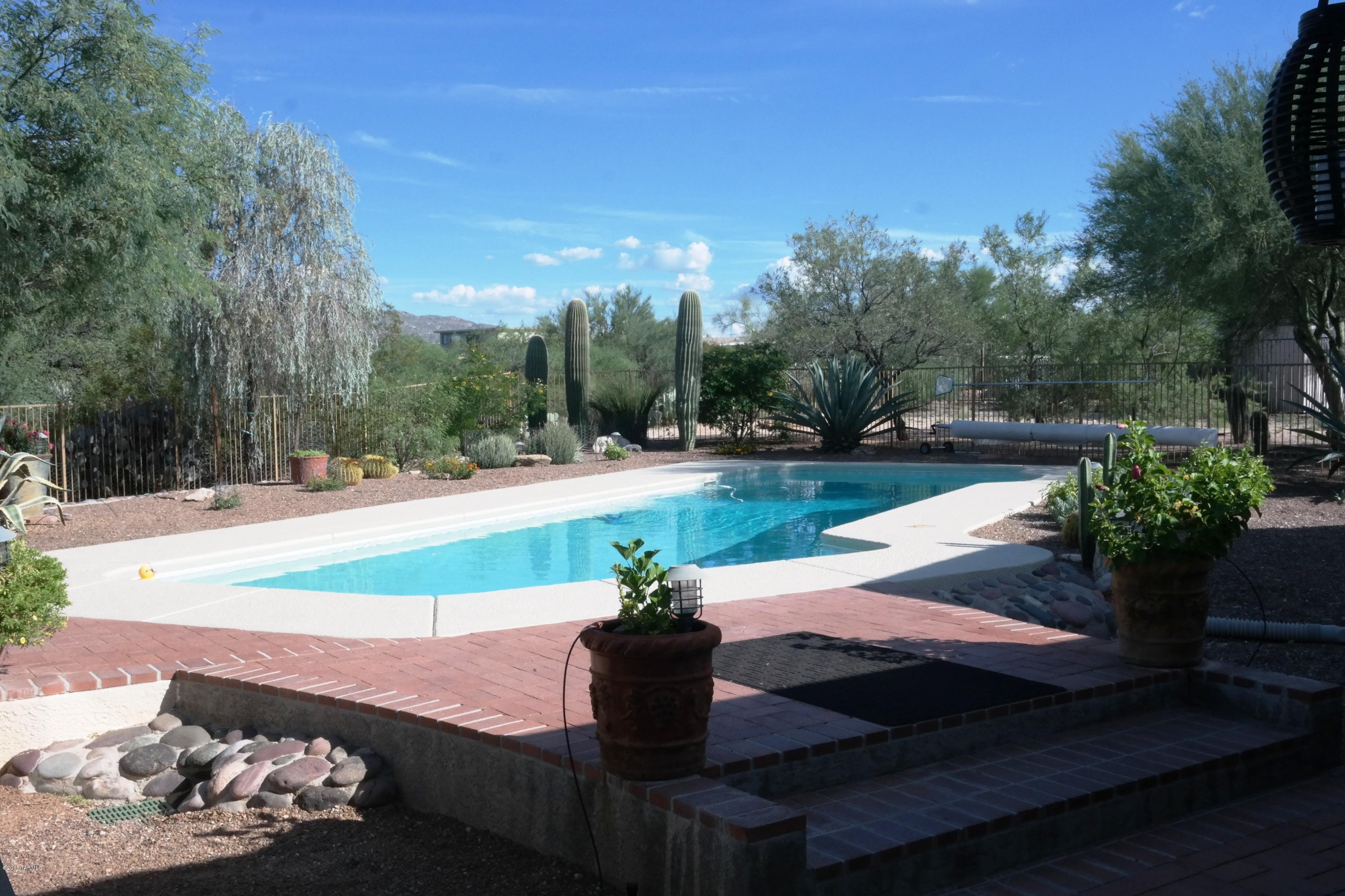 Rancho Del Este (1-128) - Residential