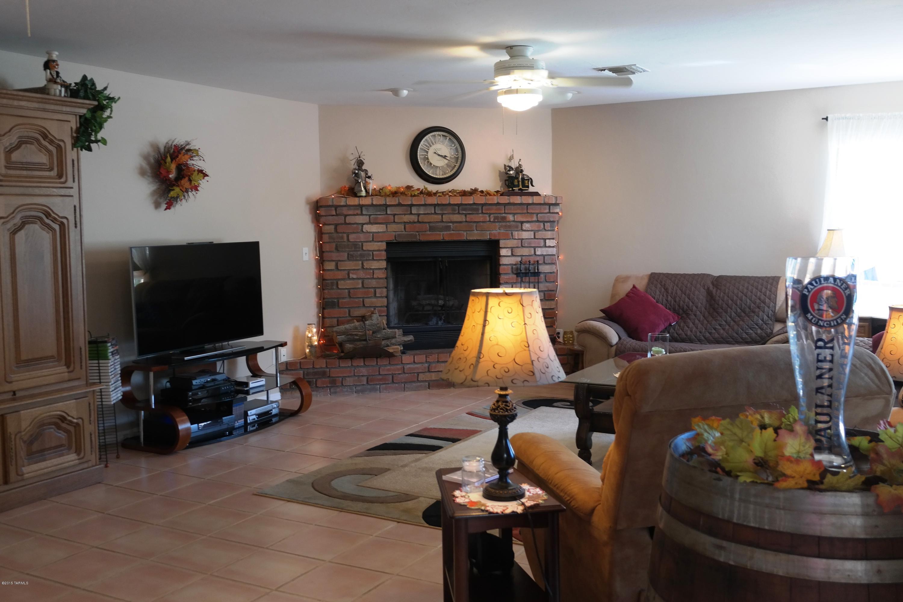 Rancho Del Este (1-128) - Residential