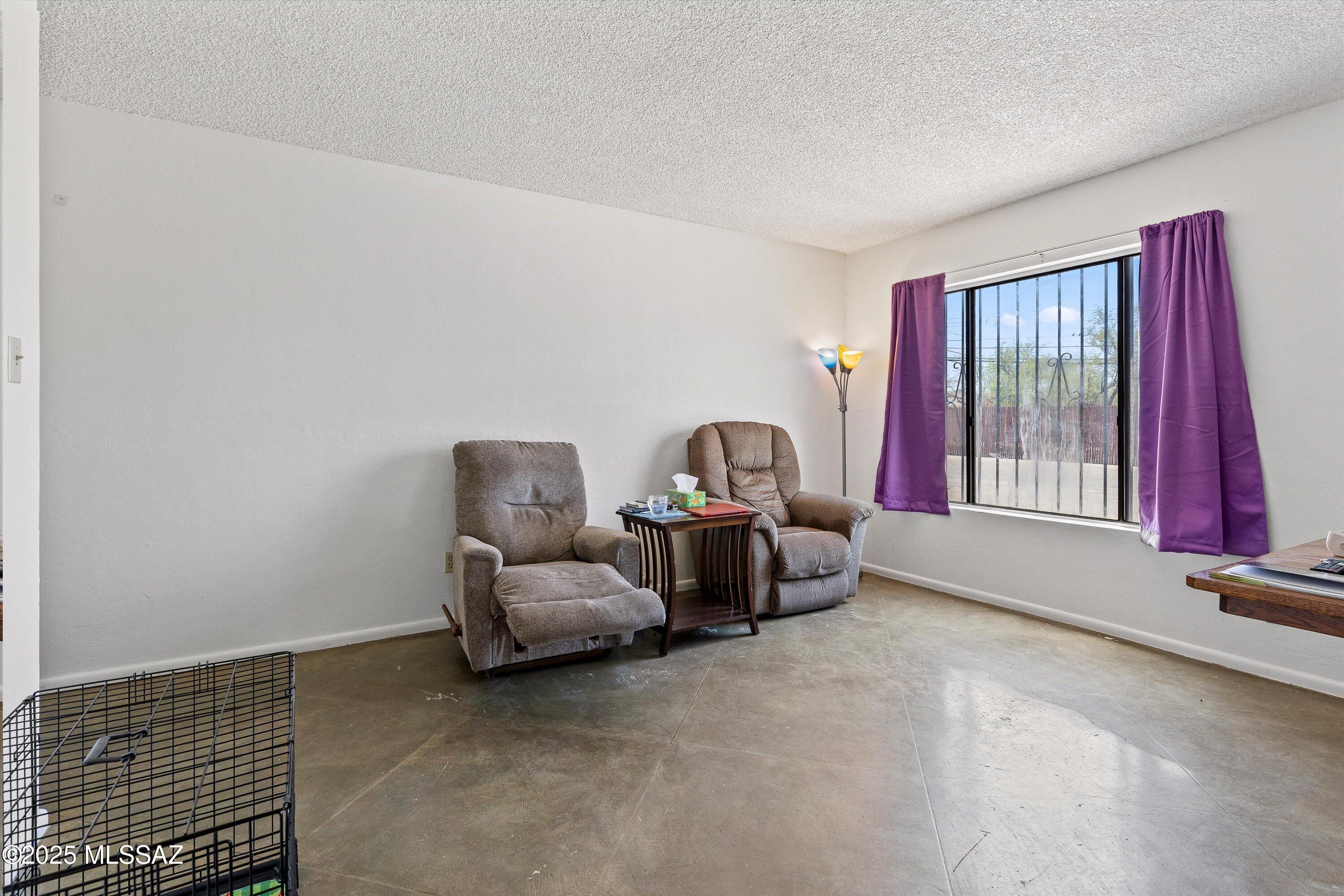 1530 S Columbus Boulevard # 3
