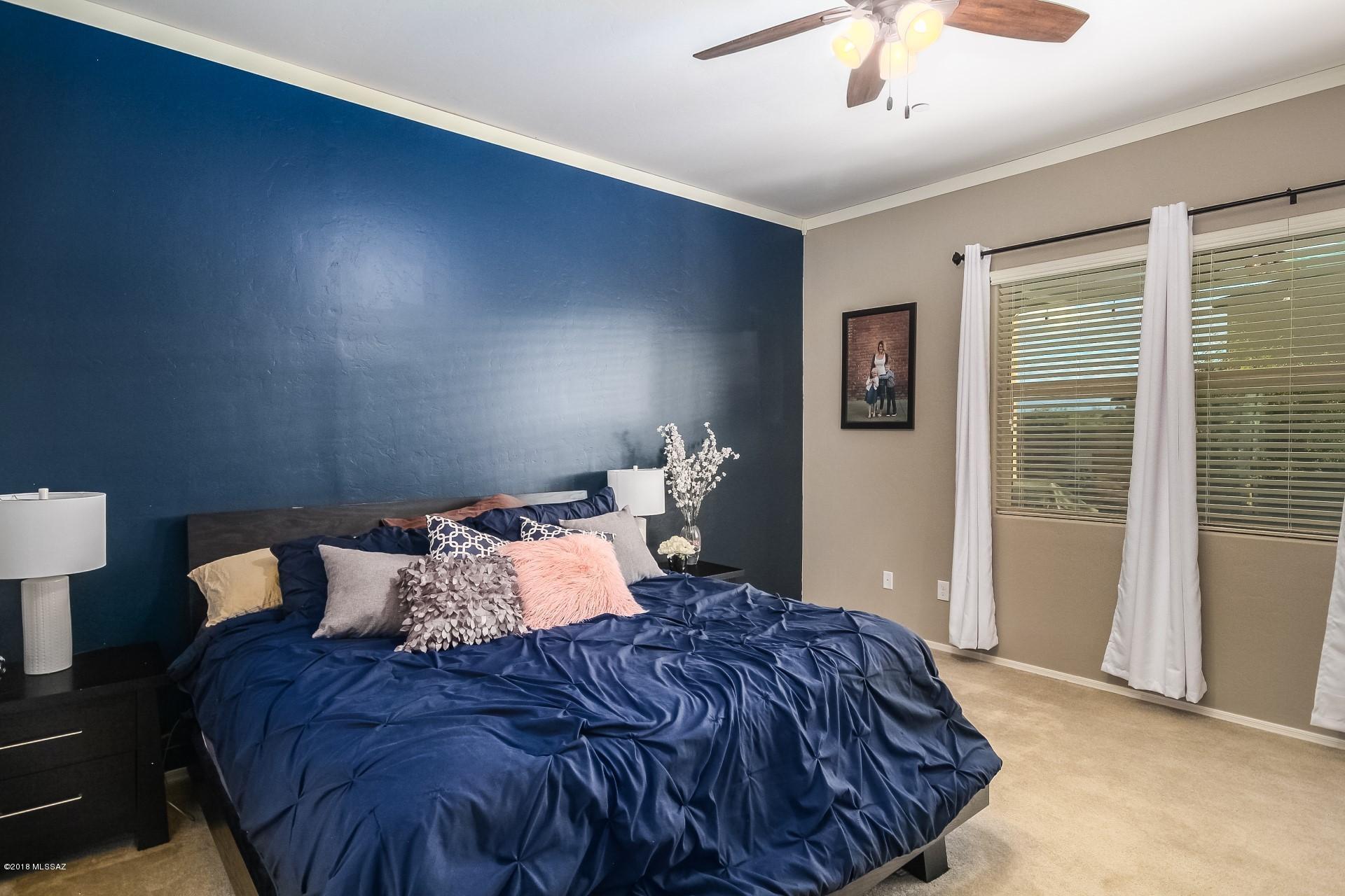 Silverbell West R-10 SQ20140800103 - Residential