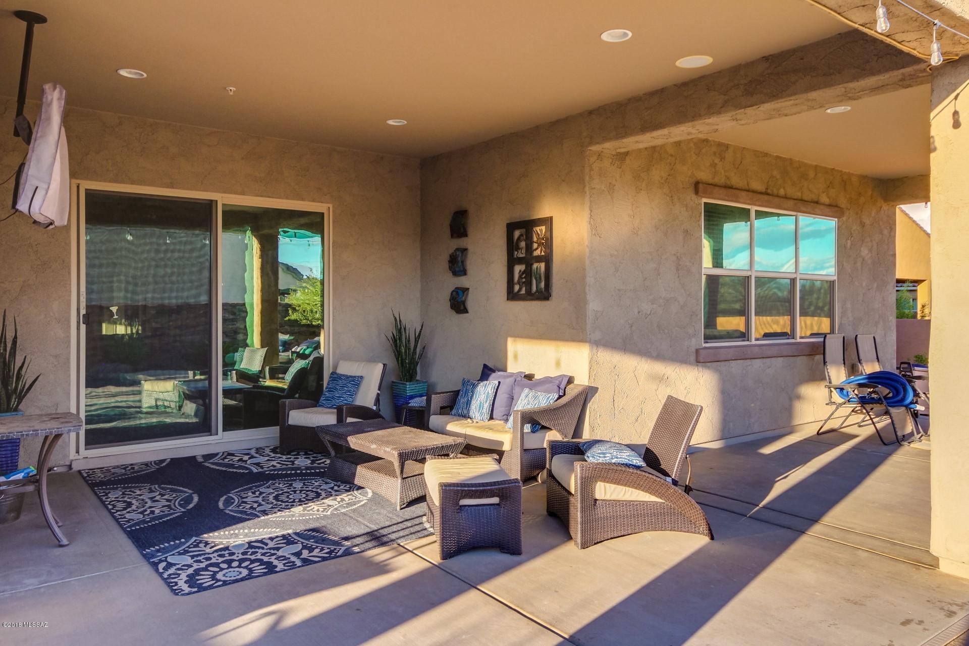 Silverbell West R-10 SQ20140800103 - Residential