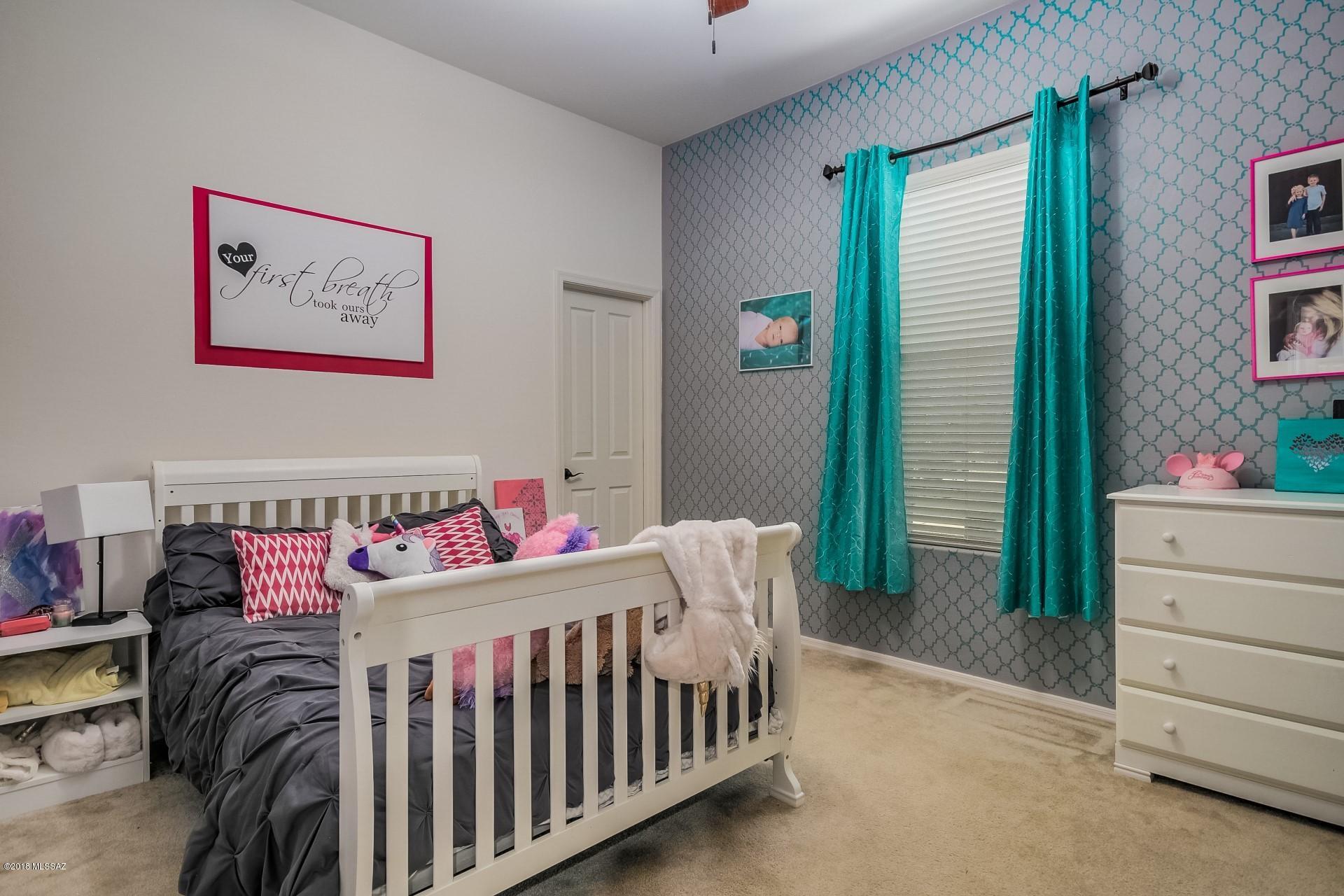 Silverbell West R-10 SQ20140800103 - Residential