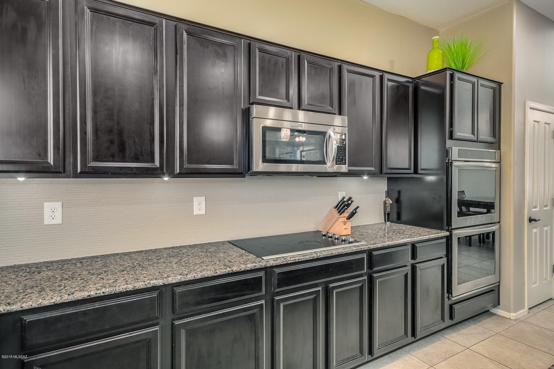 Silverbell West R-10 SQ20140800103 - Residential