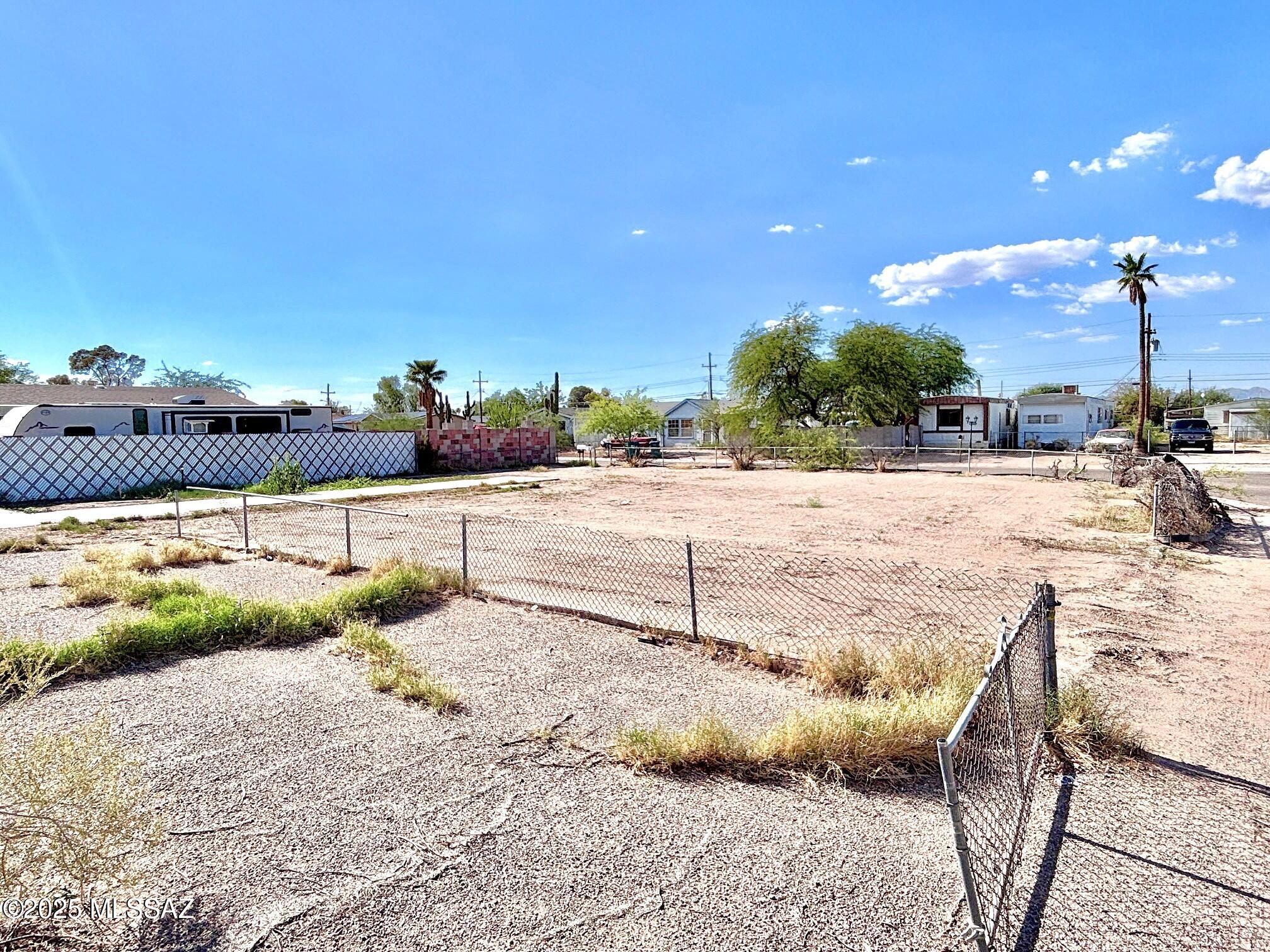 Palmdale (1-99, 200-208) - Land