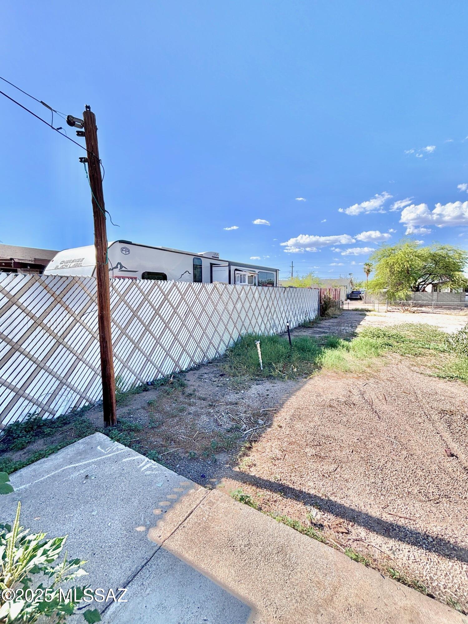 Palmdale (1-99, 200-208) - Land