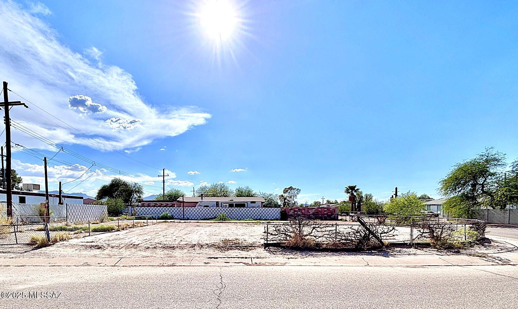 Palmdale (1-99, 200-208) - Land