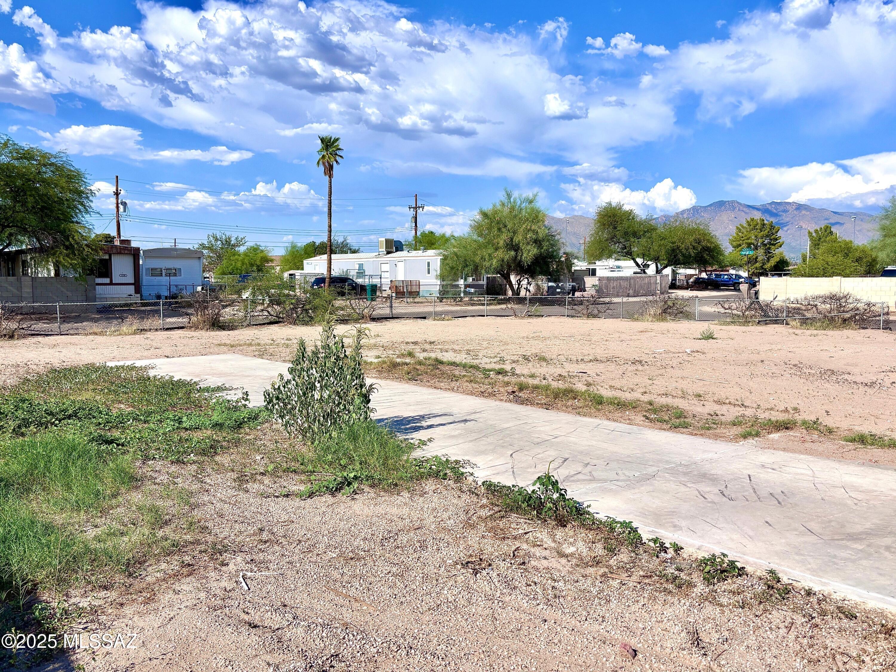 Palmdale (1-99, 200-208) - Land