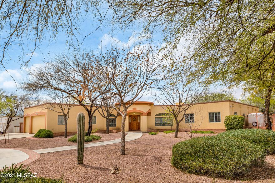 Gorgeous 5BR/4BA home with stately architectural presence encompassing 3,891 sq. feet. Nestled amongst the mature trees on the 2nd fairway of Forty Niners Country Club on .63 of an acre with majestic mountain and golf course views.Delightful inviting entry, soaring ceilings & natural light abounds from the huge picture windows that integrates the outdoor living. This desert oasis boasts sparkling pool, hot tub, crisp grass, sweeping covered patio and motorized sun shades. Enjoy tumbled travertine and solid wood flooring. Fabulous kitchen with walk in pantry offers and enormous island with breakfast bar and abundant cabinetry. Discover this well designed handicap accessible split floor plan that has something for everyone in the family.  Pull through gate for RV and toys.