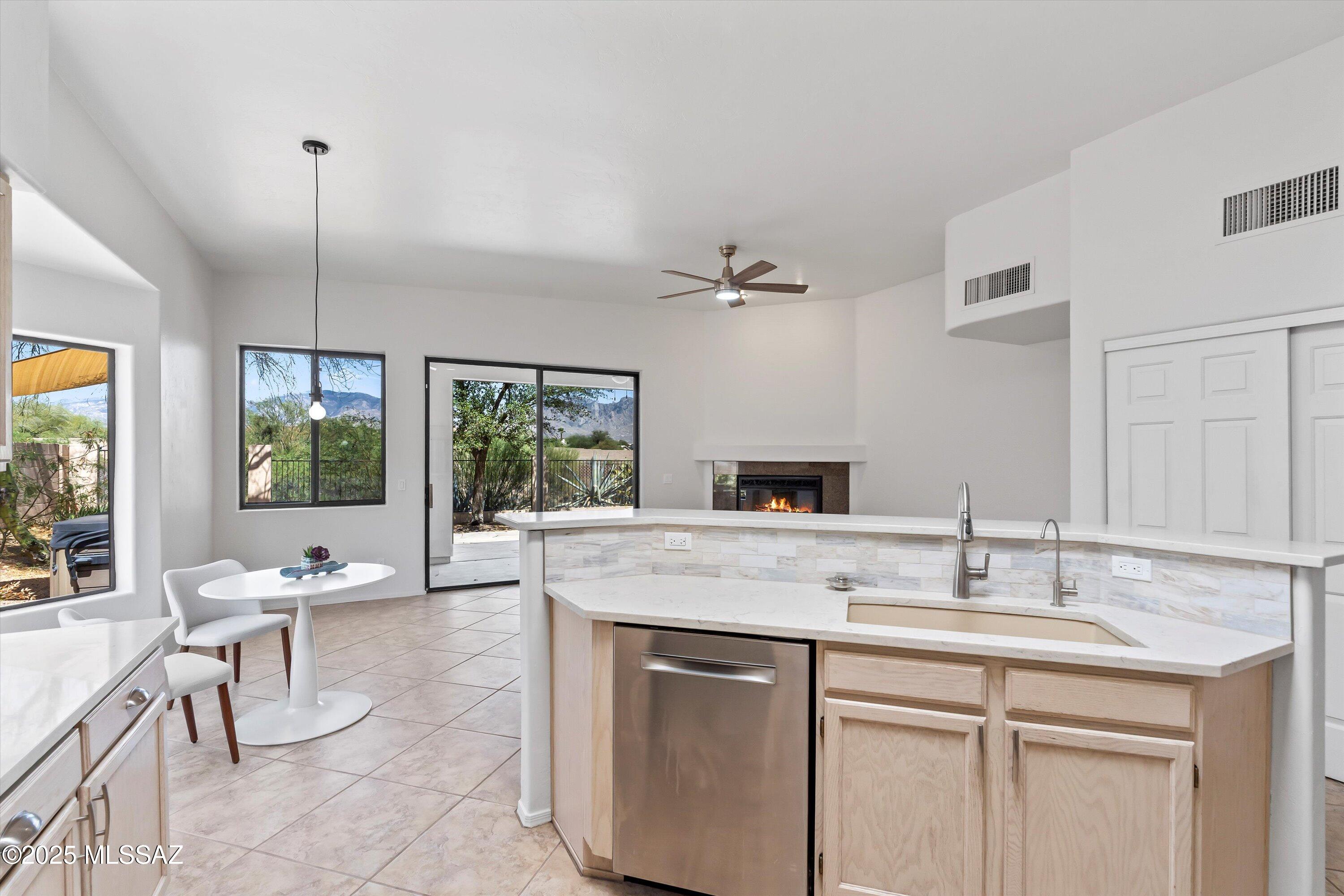 11460 N Palmetto Dunes Avenue